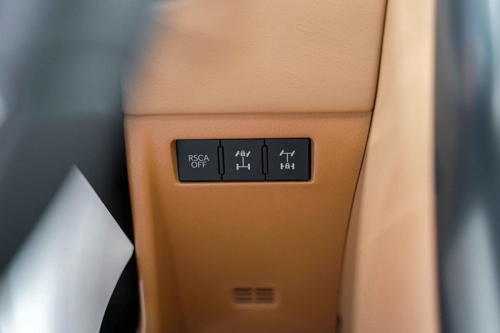Lexus LX 2026, черный, ДЦ Орехово