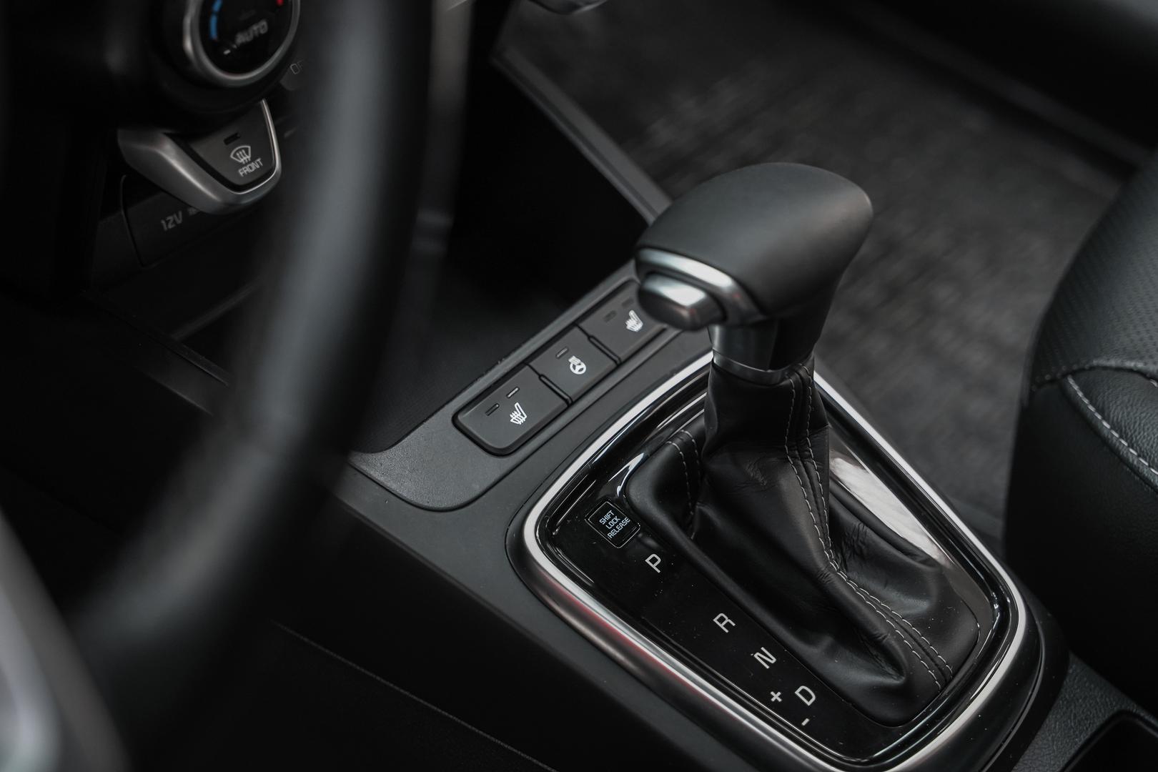 Kia Rio X-Line 2019, красный, ДЦ Орехово