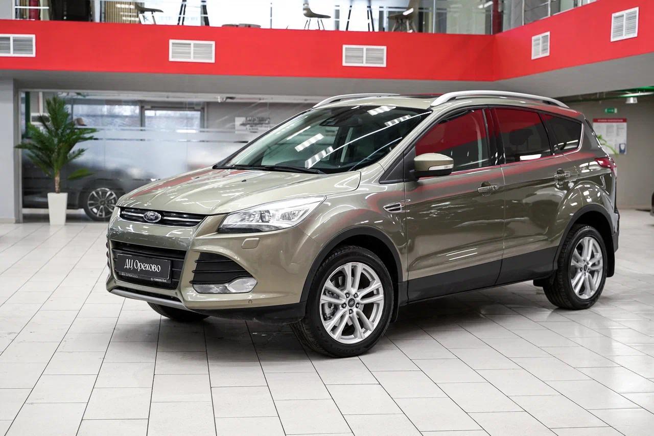 Ford Kuga 2013, серый, ДЦ Орехово