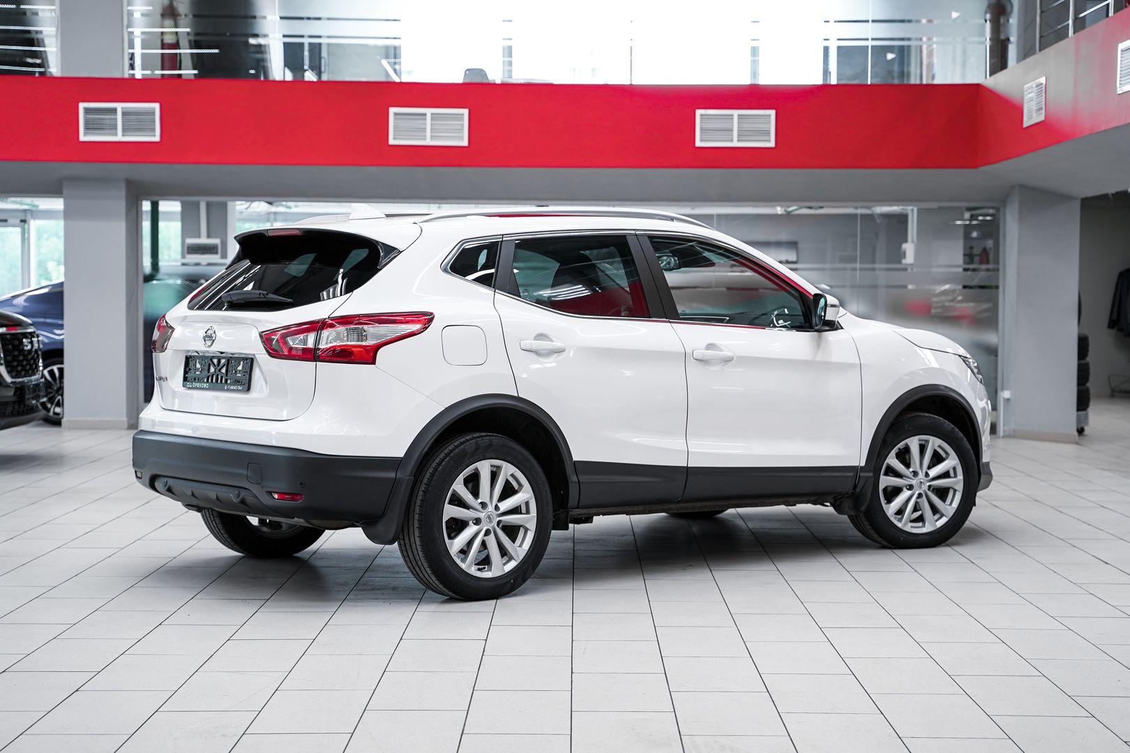 Nissan Qashqai 2017, белый, ДЦ Орехово