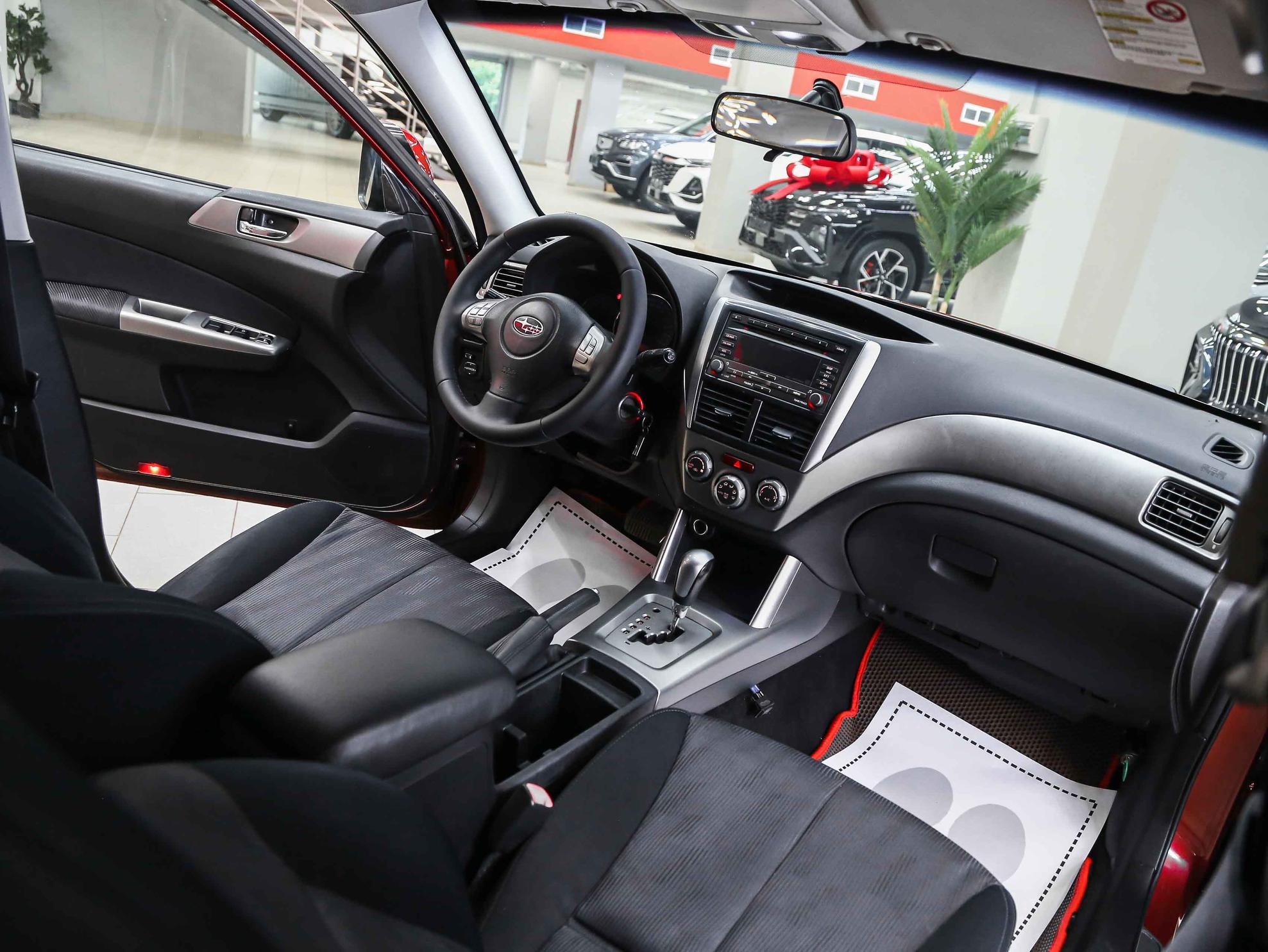 Subaru Forester 2008, красный, ДЦ Орехово