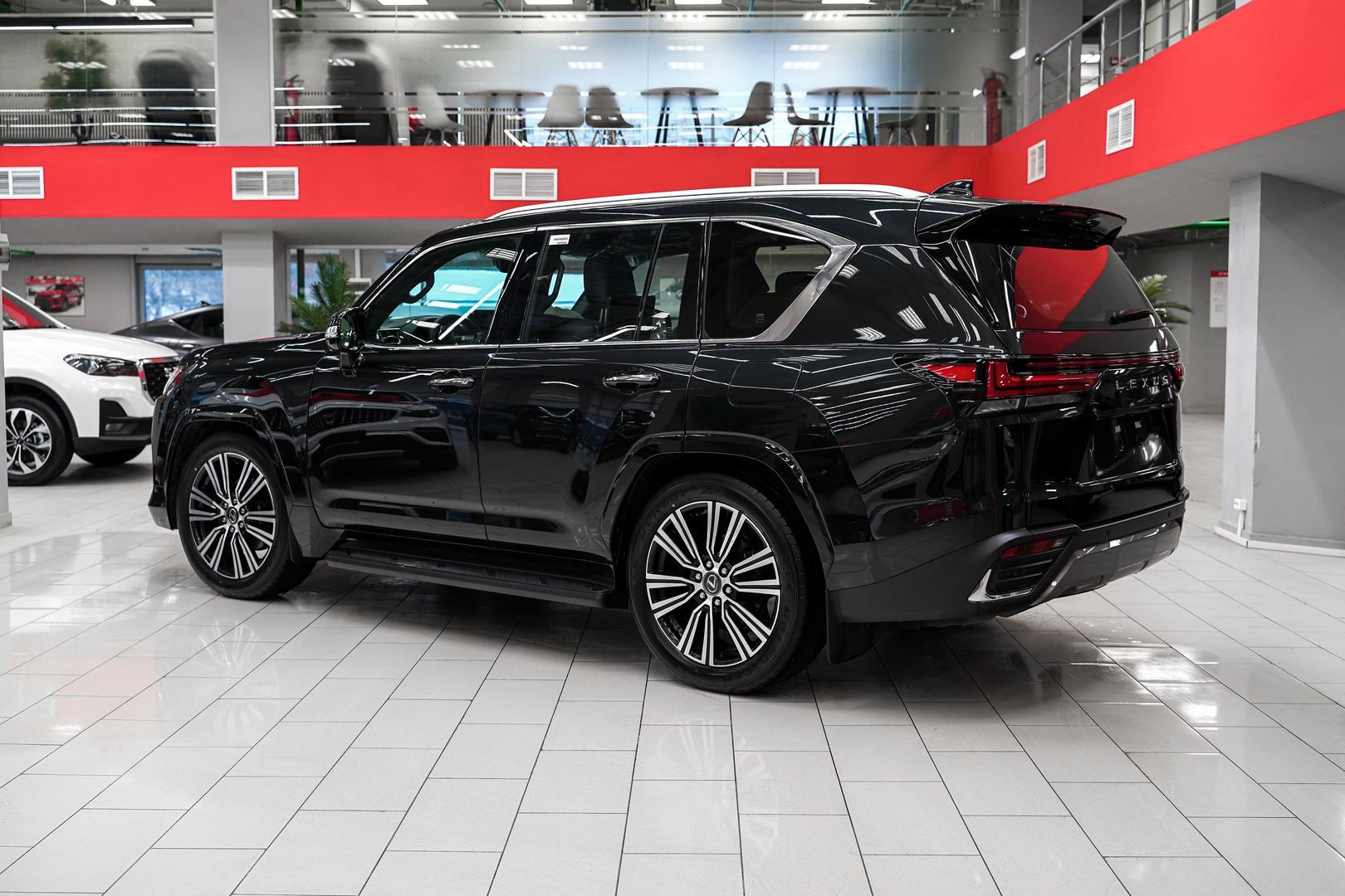 Lexus LX 2026, черный, ДЦ Орехово