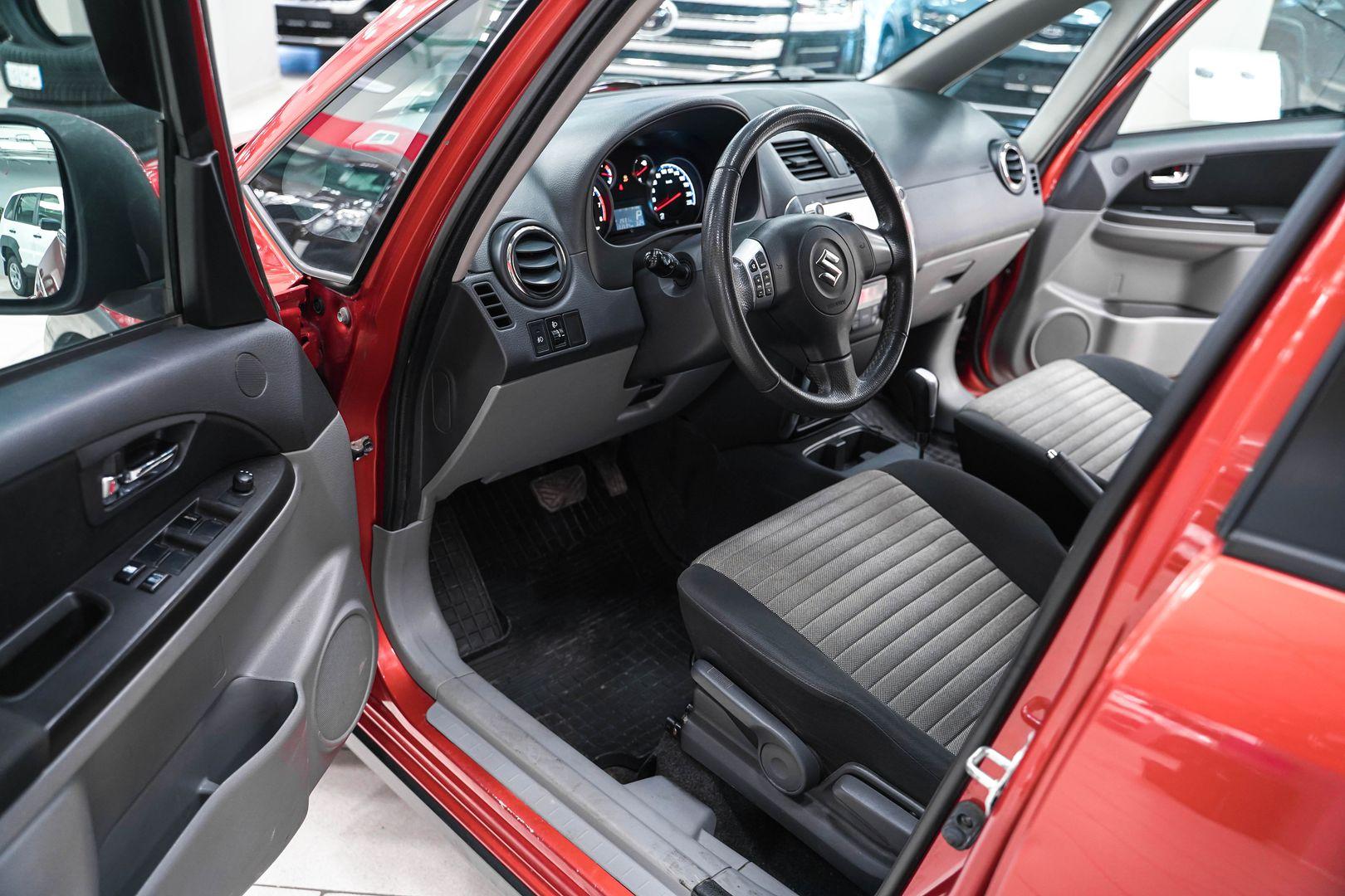 Suzuki SX4 2011, оранжевый, ДЦ Орехово