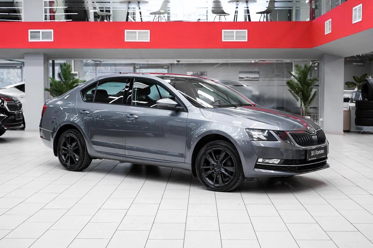 Skoda Octavia 2018, серый, ДЦ Орехово