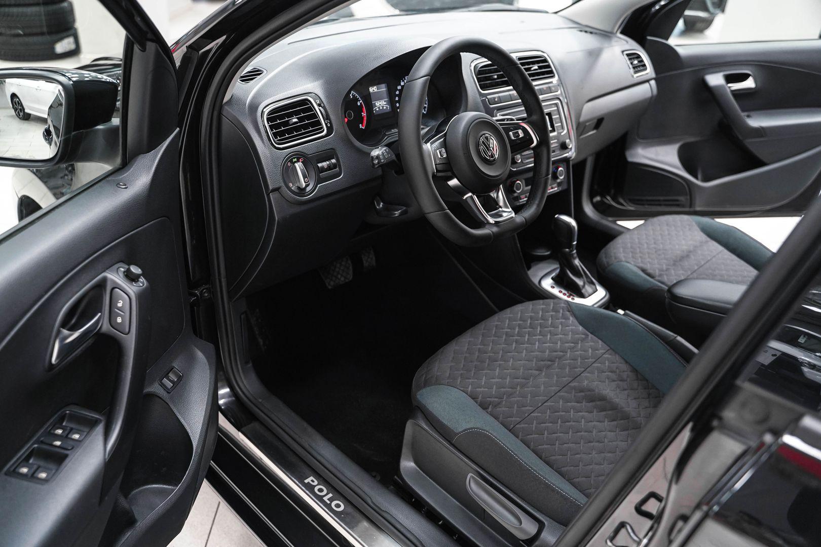 Volkswagen Polo 2020, черный, ДЦ Орехово