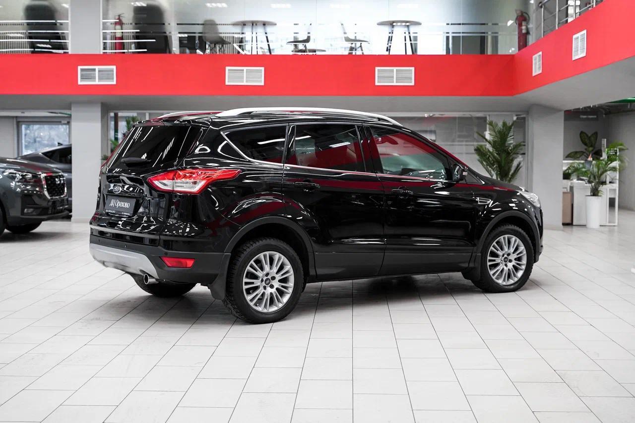 Ford Kuga 2013, черный, ДЦ Орехово