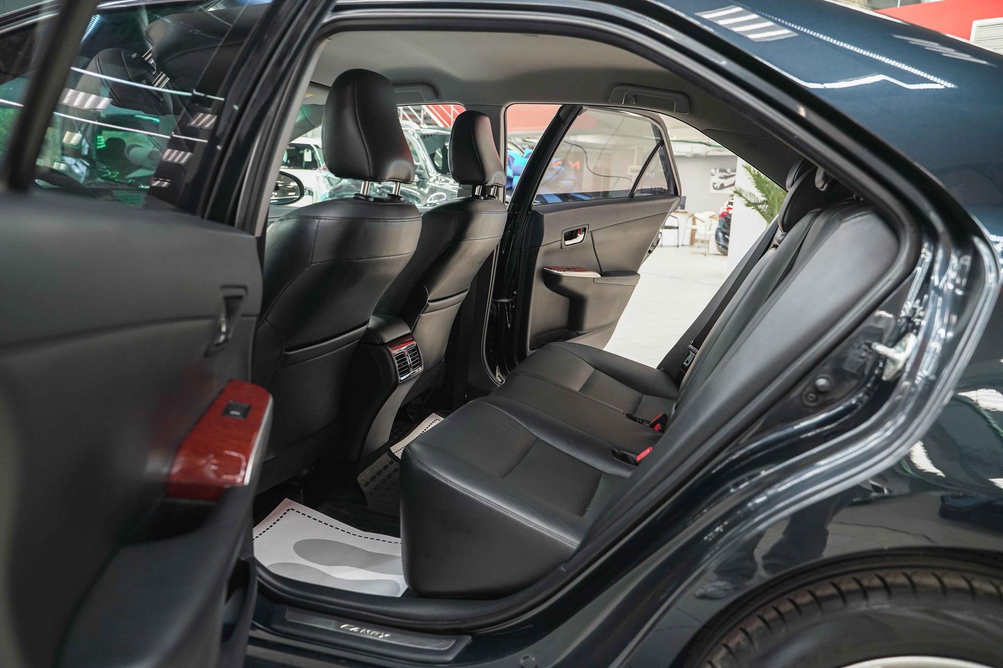 Toyota Camry 2013, черный, ДЦ Орехово