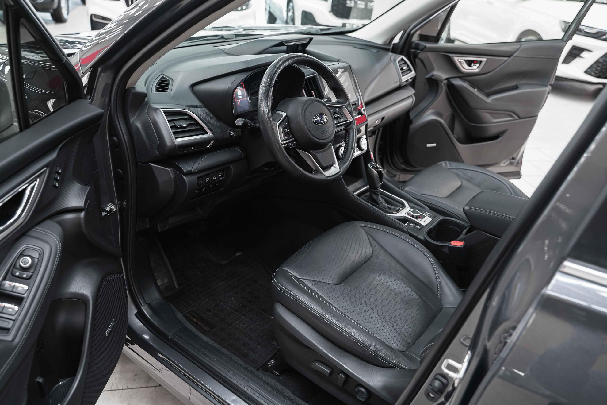 Subaru Forester 2020, серый, ДЦ Орехово