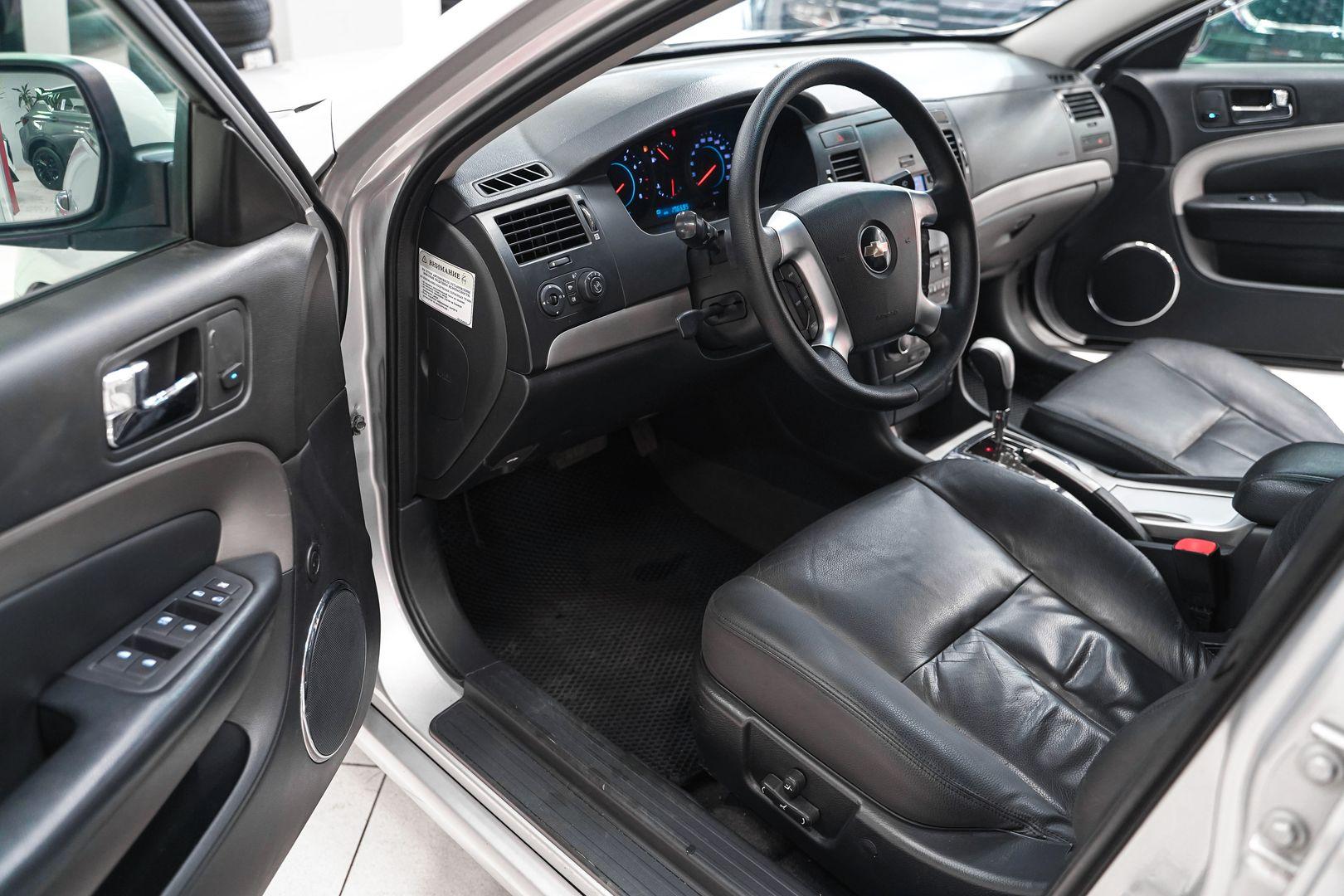 Chevrolet Epica 2011, серебряный, ДЦ Орехово