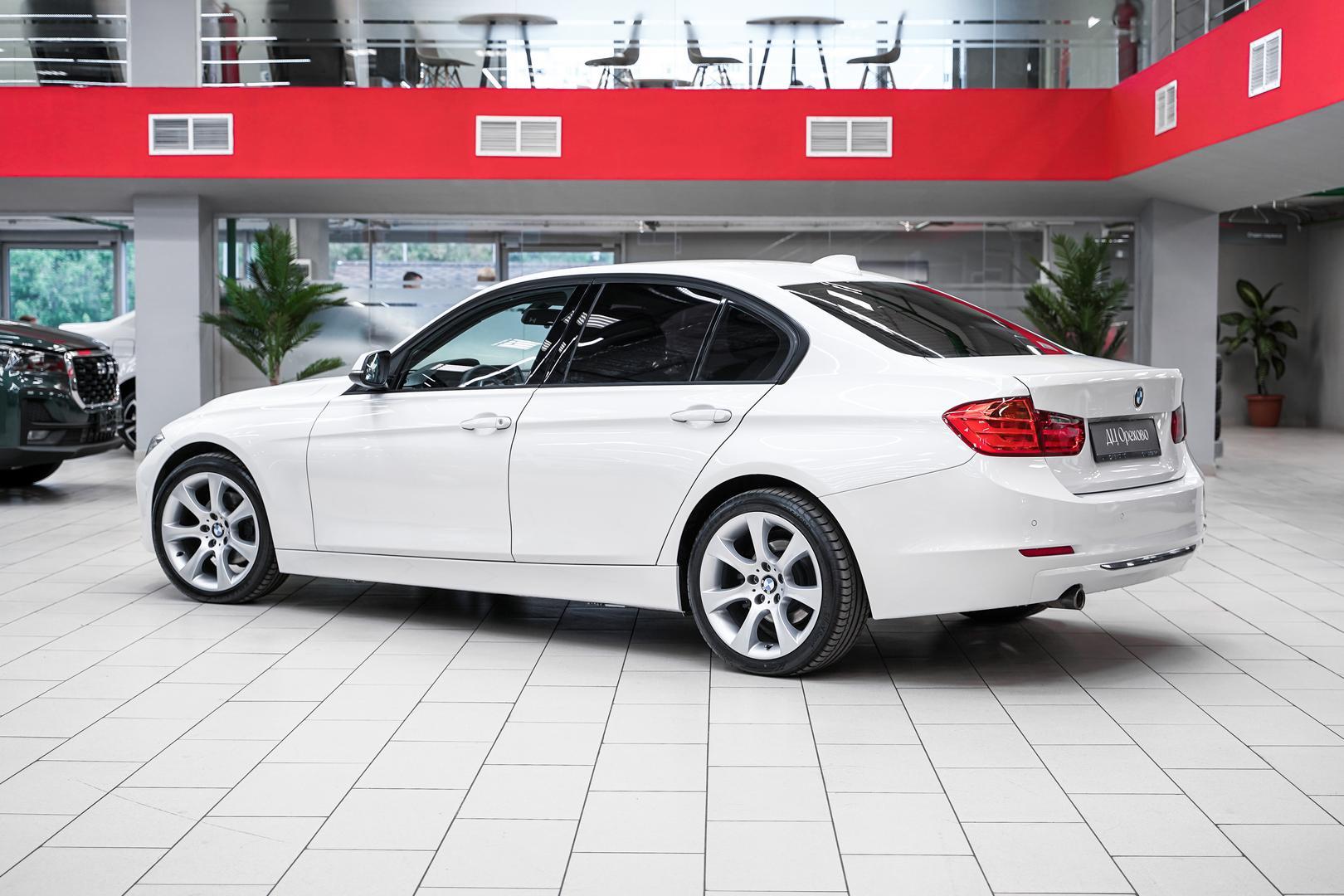 BMW 3 серии 2014, белый, ДЦ Орехово