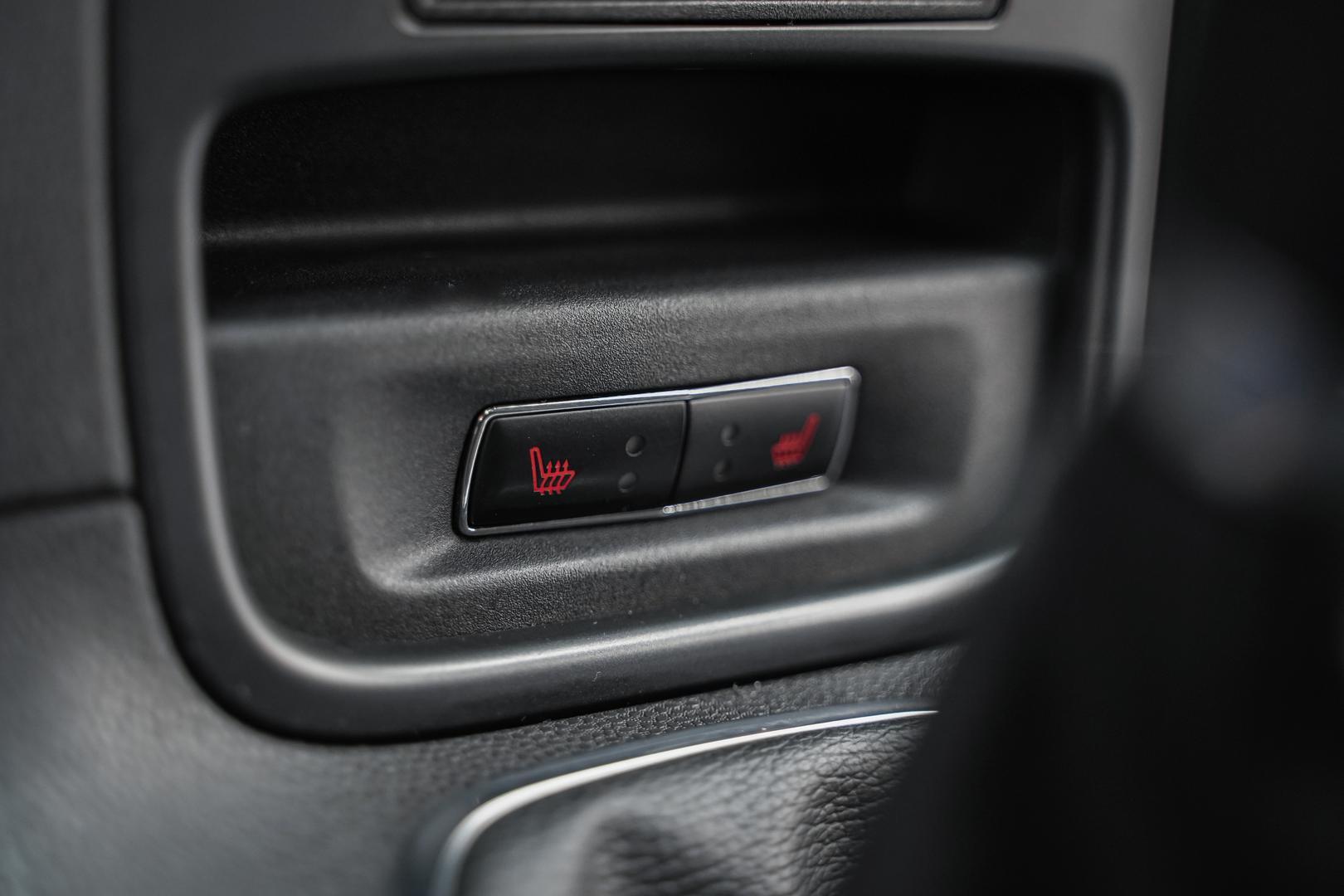 Ford Fiesta 2015, серебряный, ДЦ Орехово