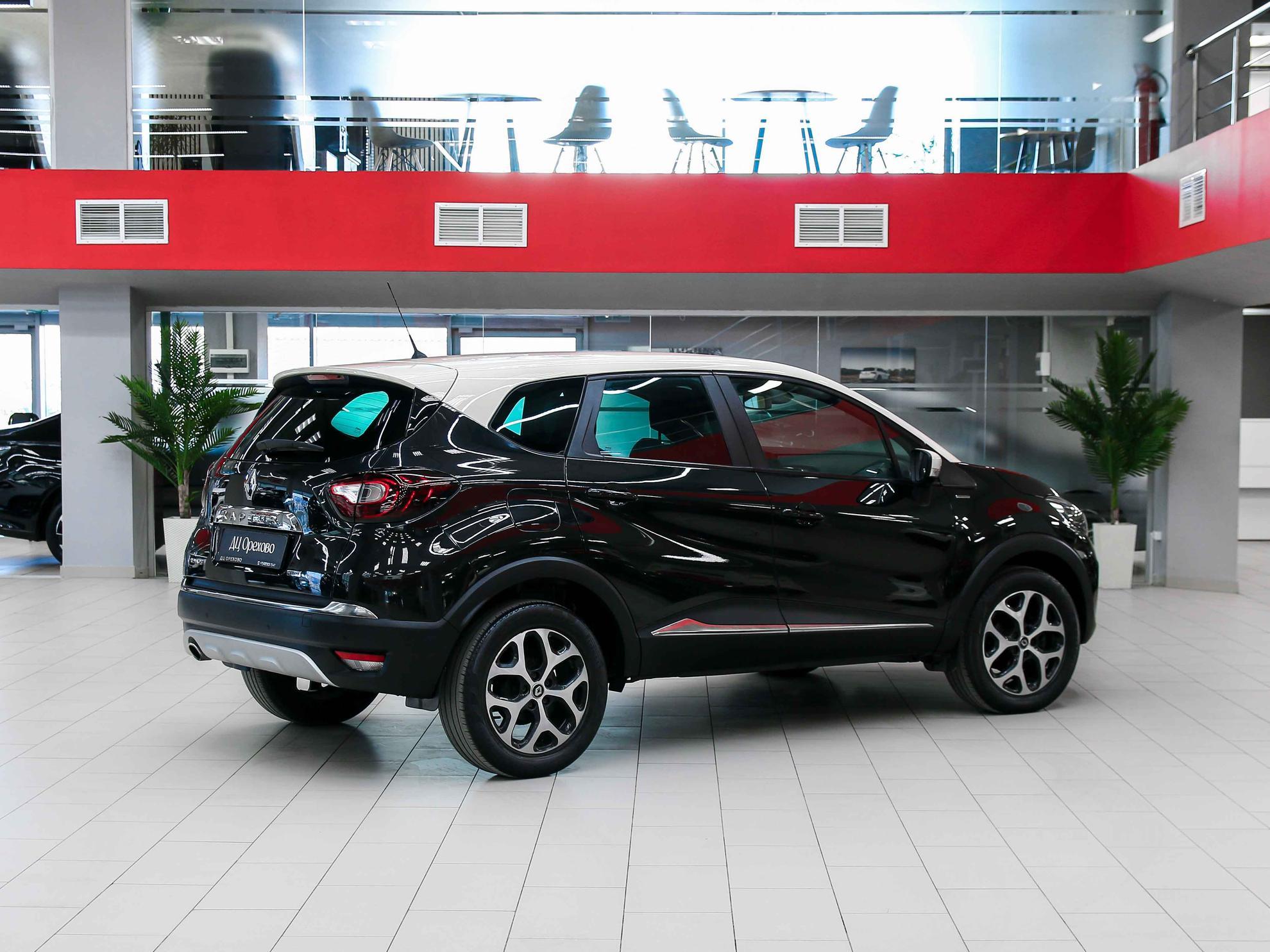 Renault Kaptur 2018, черный, ДЦ Орехово
