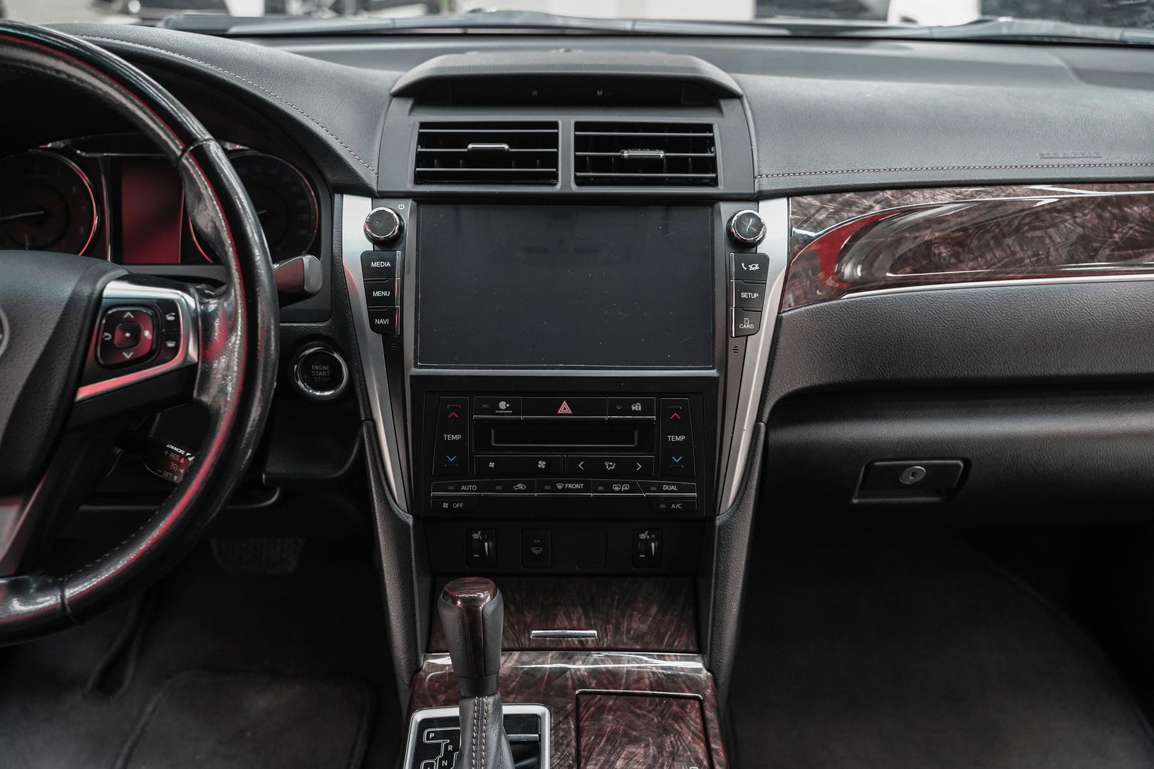 Toyota Camry 2017, черный, ДЦ Орехово
