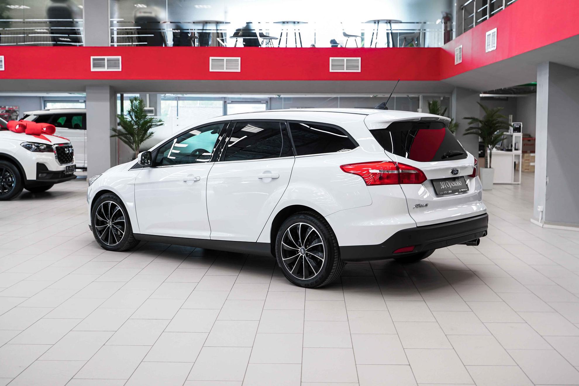 Ford Focus 2017, белый, ДЦ Орехово