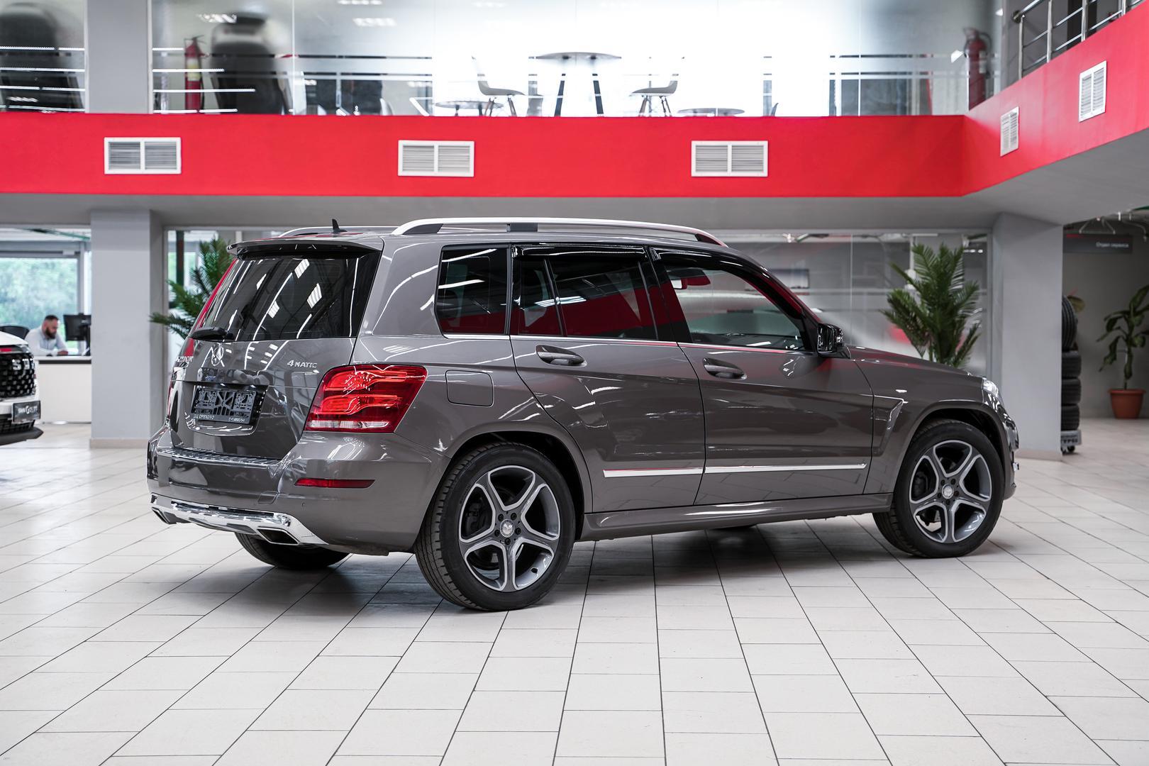 Mercedes-Benz GLK-Класс 2015, серый, ДЦ Орехово