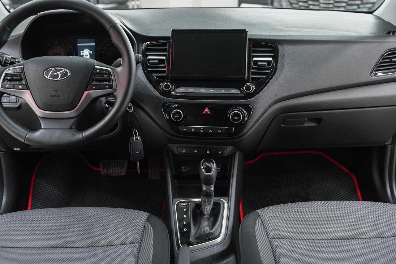 Hyundai Solaris 2021, серый, ДЦ Орехово