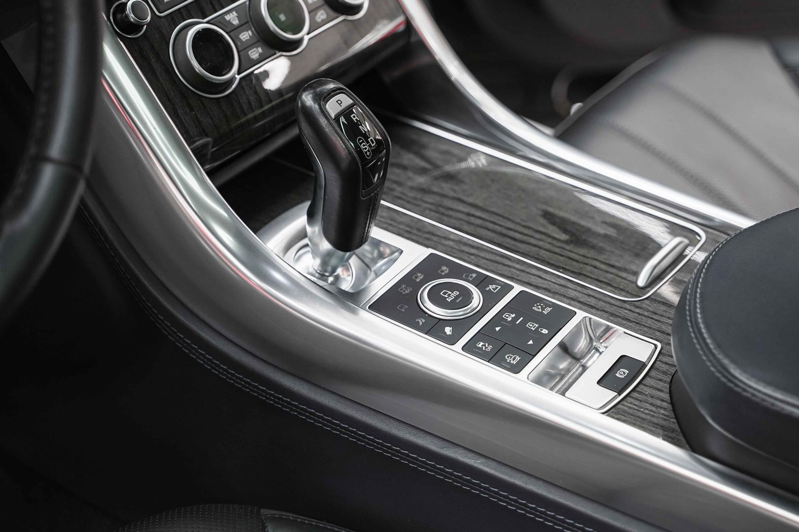 Land Rover Range Rover Sport 2016, черный, ДЦ Орехово
