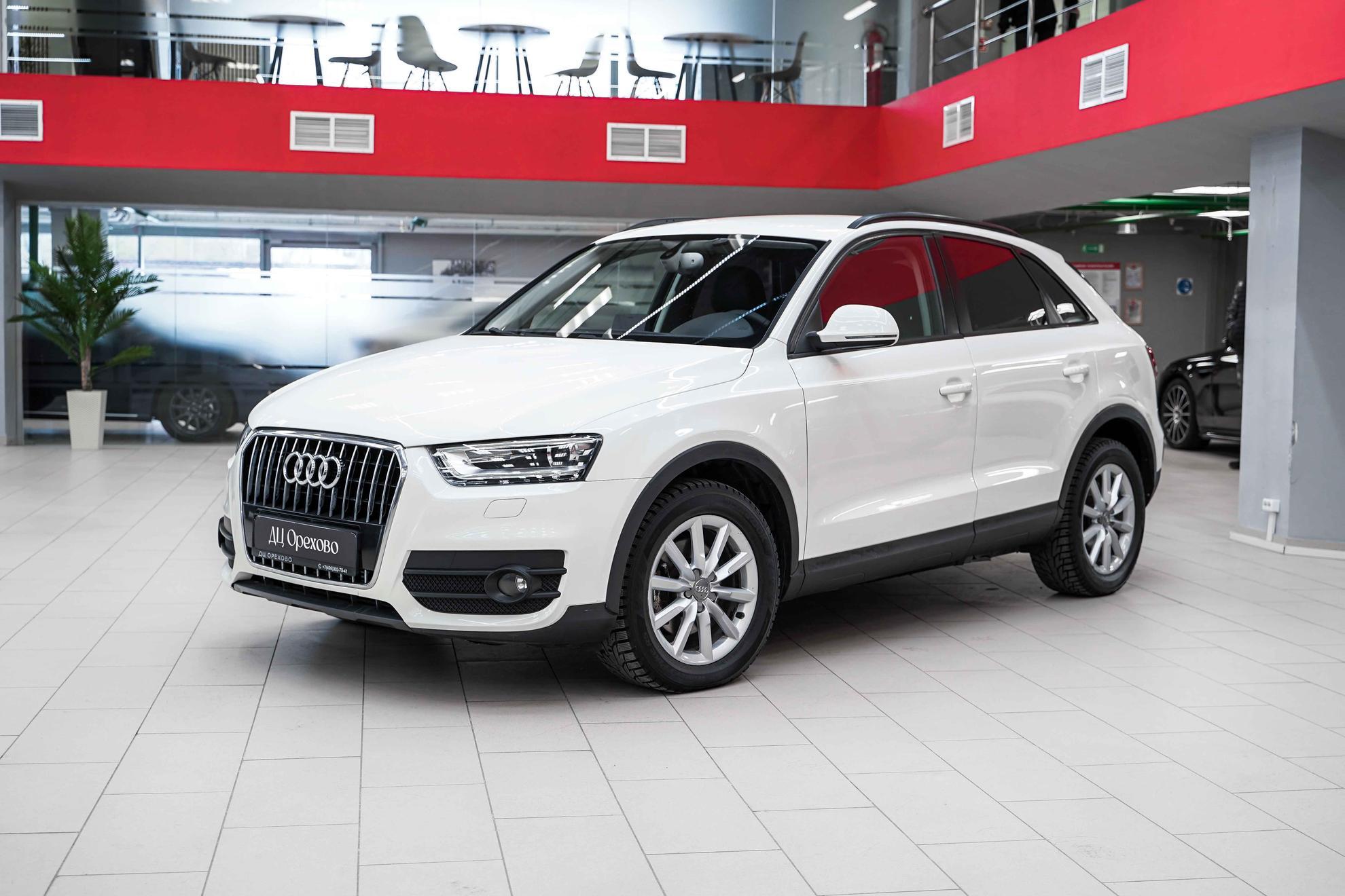 Audi Q3 2013, белый, ДЦ Орехово