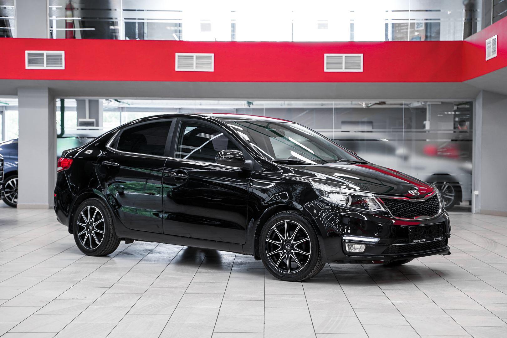 Kia Rio 2017, черный, ДЦ Орехово