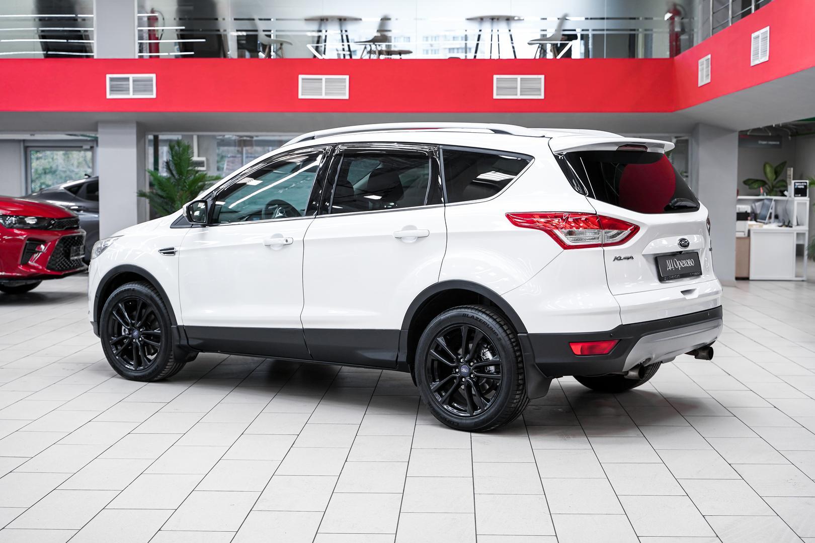 Ford Kuga 2014, белый, ДЦ Орехово