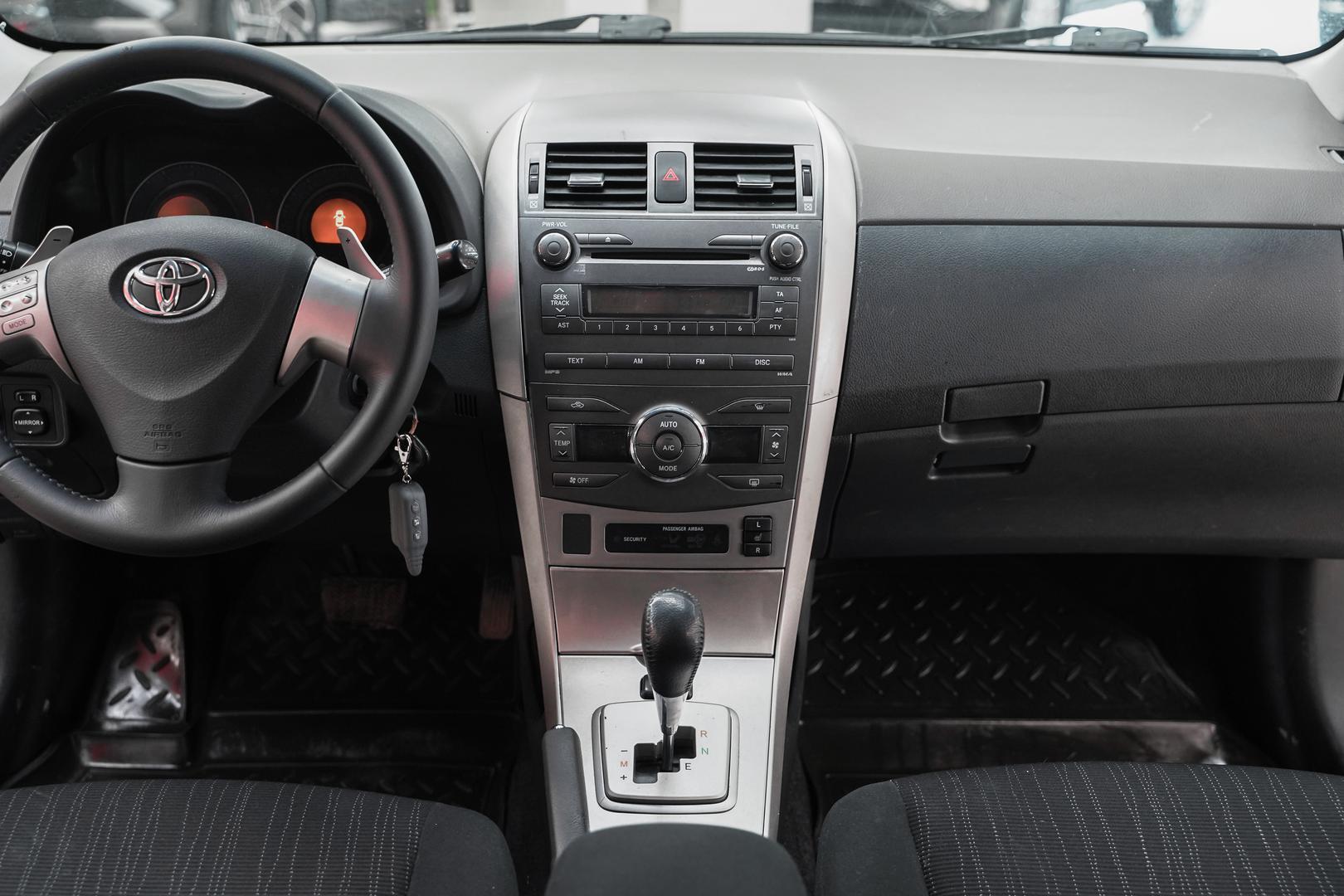 Toyota Corolla 2007, черный, ДЦ Орехово