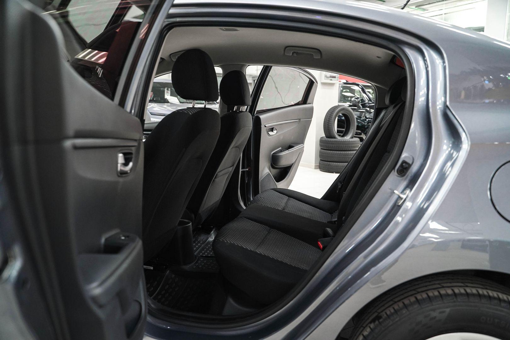 Kia Rio 2018, серый, ДЦ Орехово
