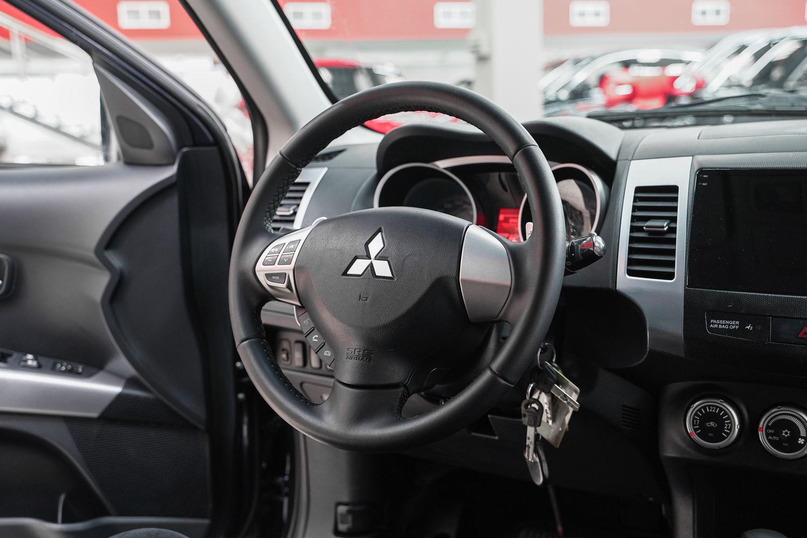 Mitsubishi Outlander 2008, синий, ДЦ Орехово