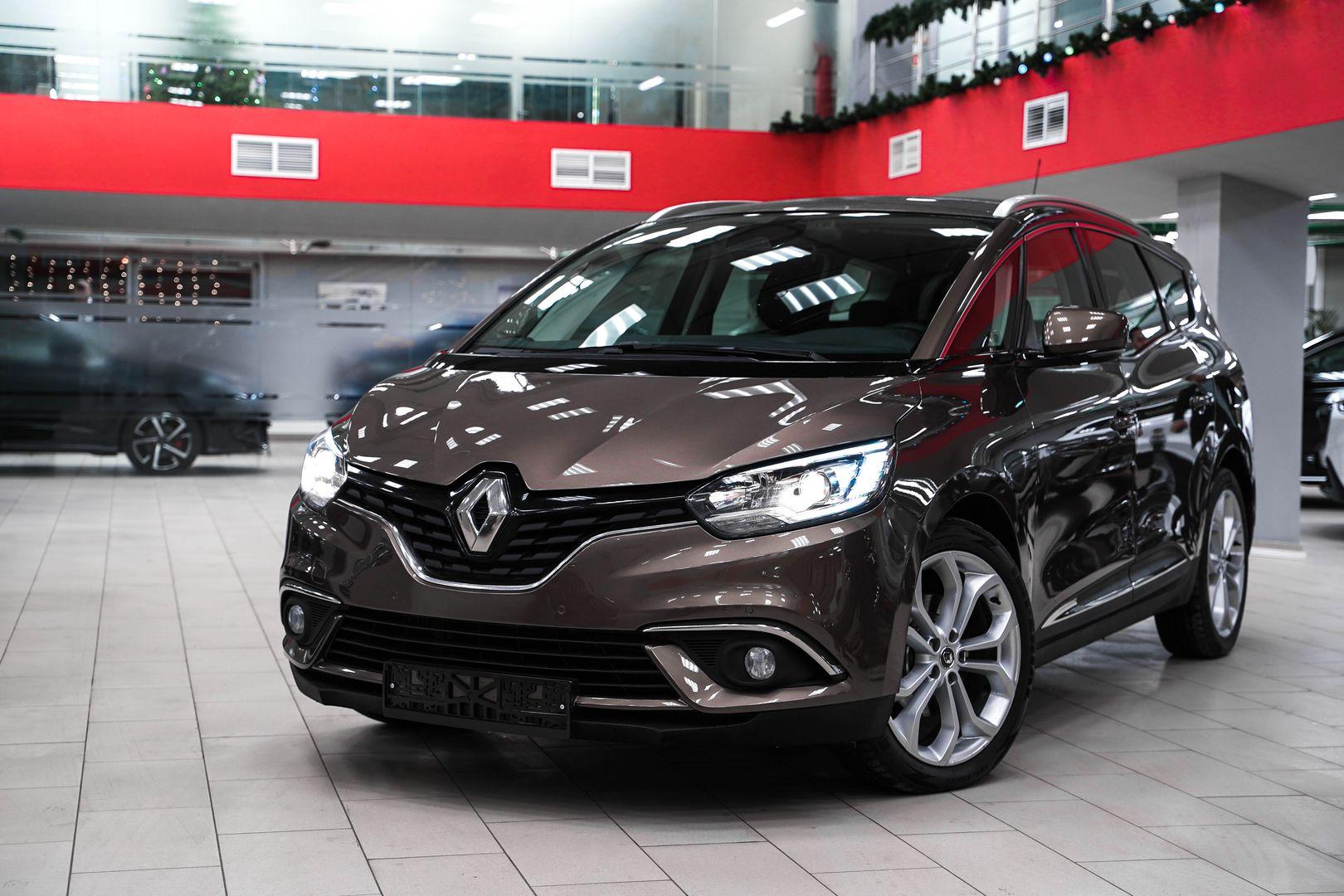 Renault Scenic 2017, коричневый, ДЦ Орехово