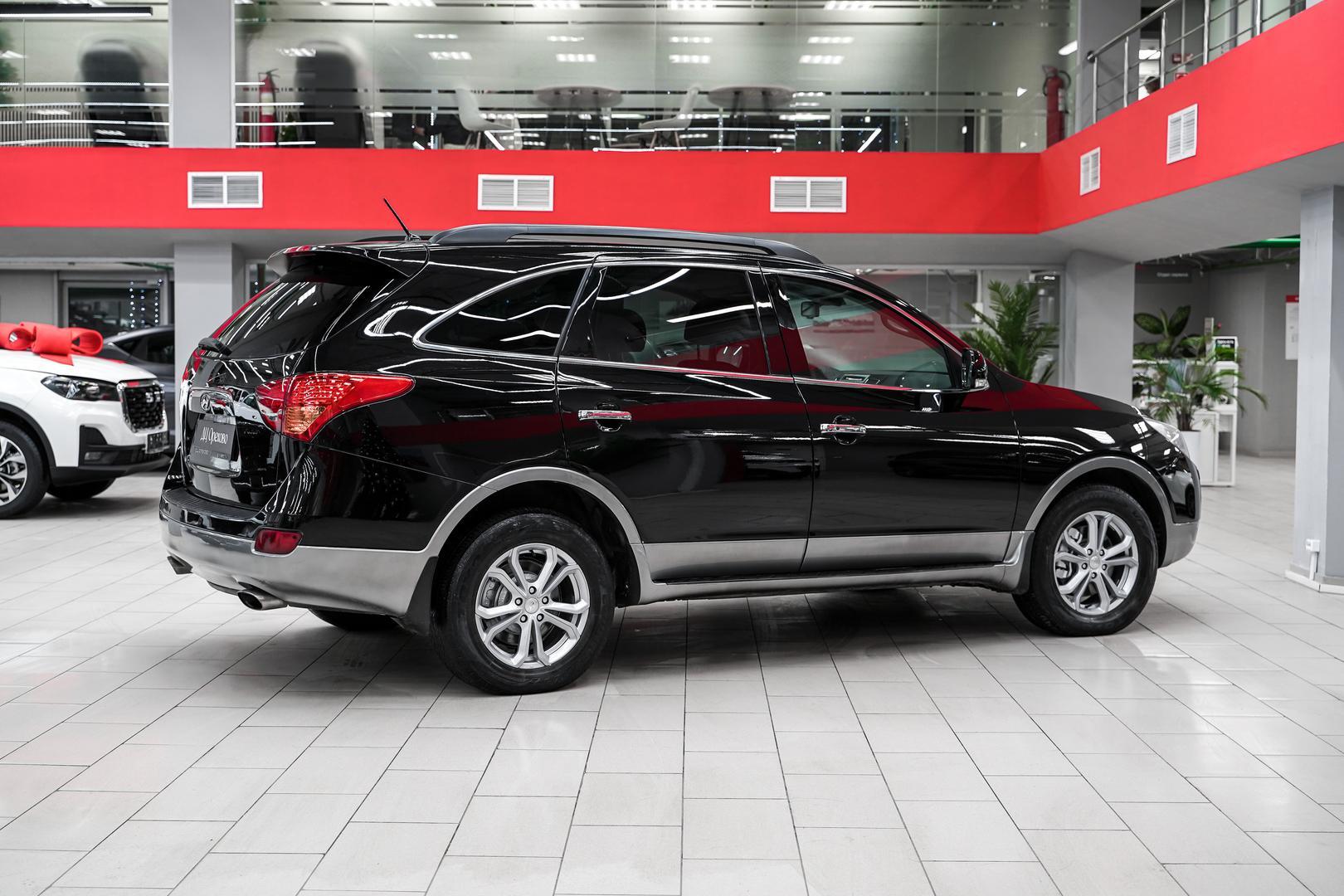 Hyundai ix55 2009, черный, ДЦ Орехово