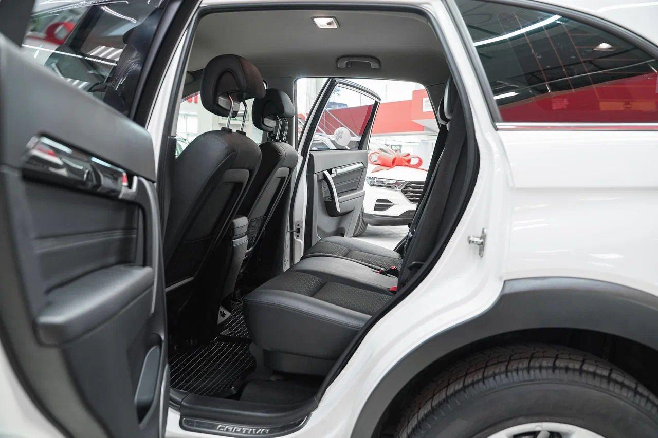 Chevrolet Captiva 2014, белый, ДЦ Орехово