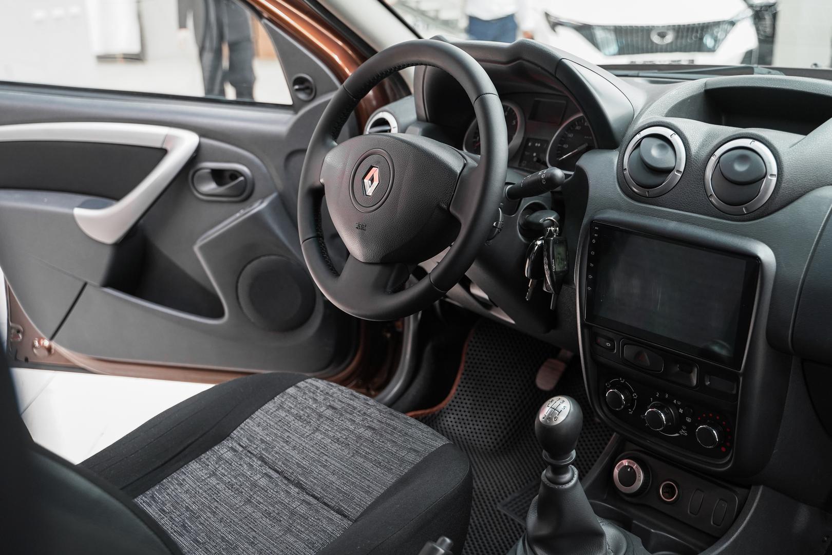 Renault Duster 2013, коричневый, ДЦ Орехово