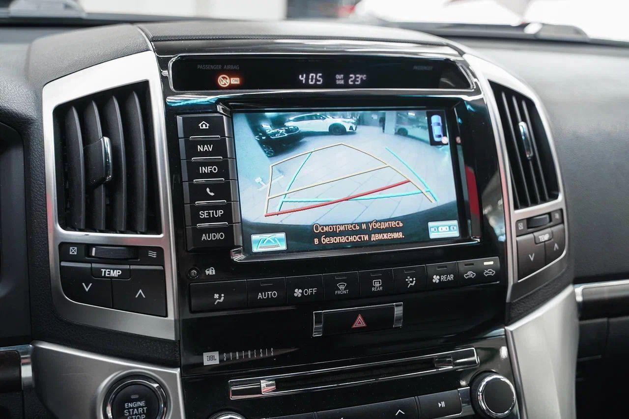 Toyota Land Cruiser 2014, черный, ДЦ Орехово