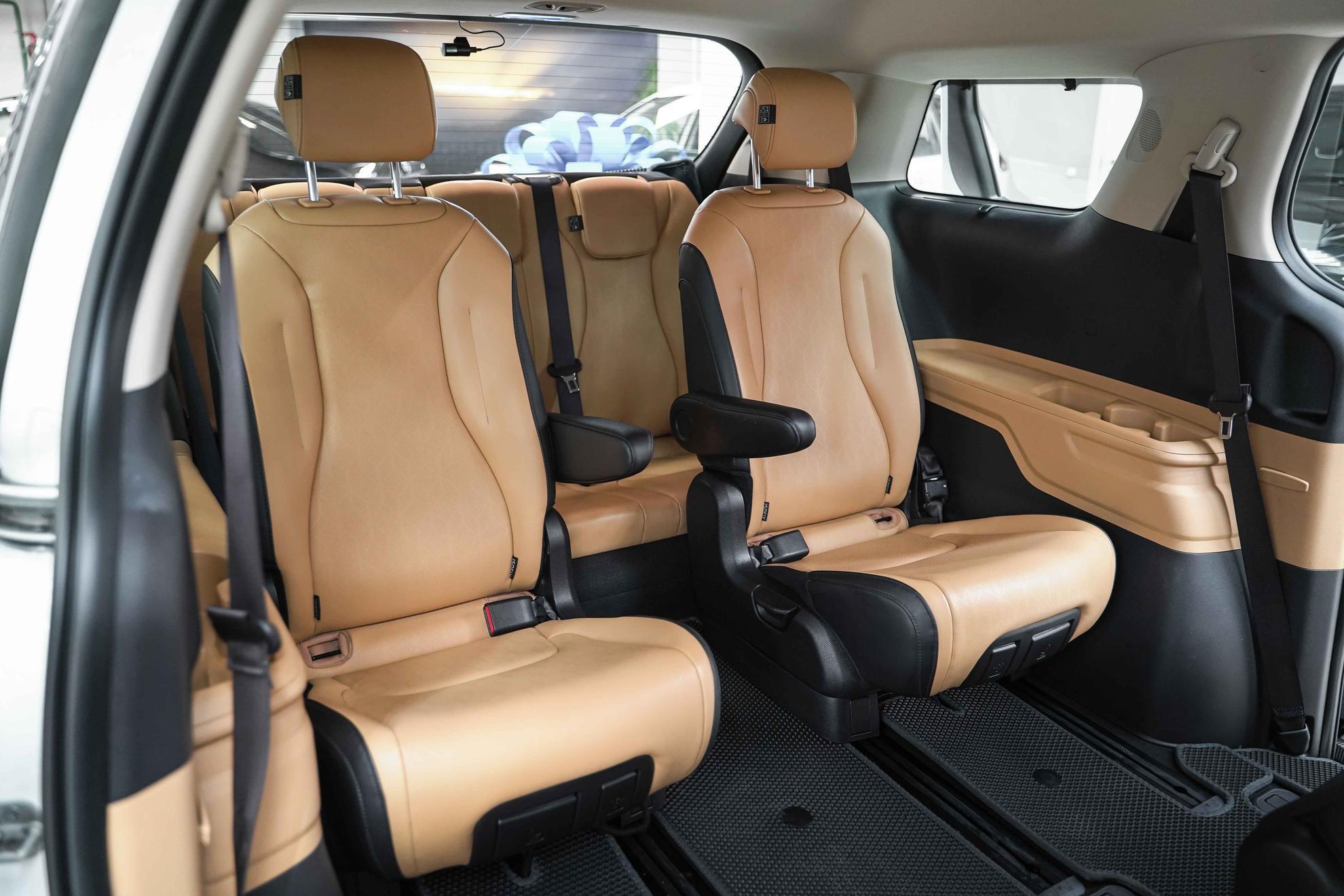 Kia Carnival 2021, белый, ДЦ Орехово