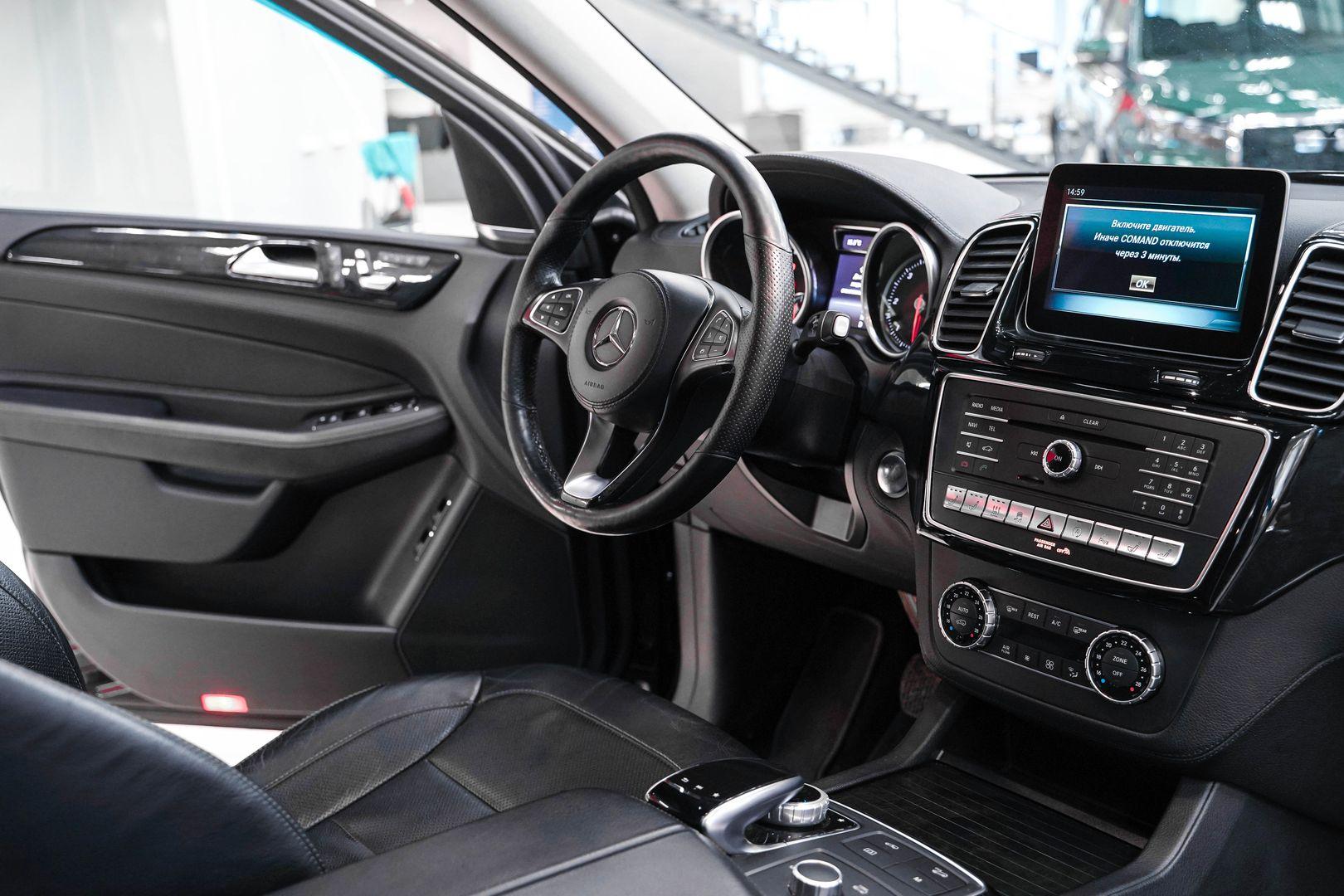 Mercedes-Benz GLS 2018, черный, ДЦ Орехово