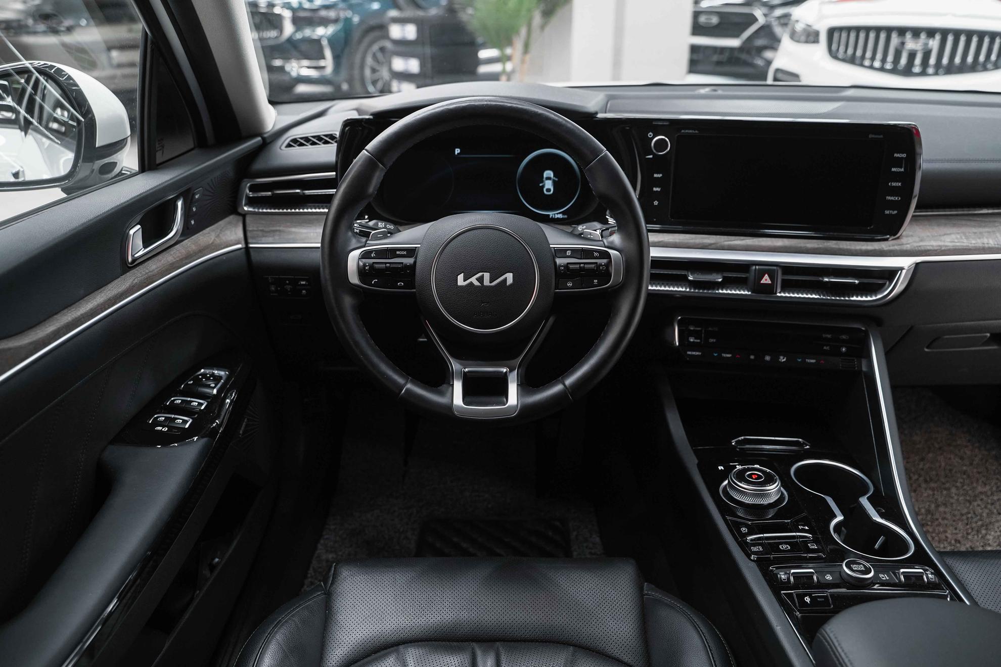 Kia K5 2021, белый, ДЦ Орехово