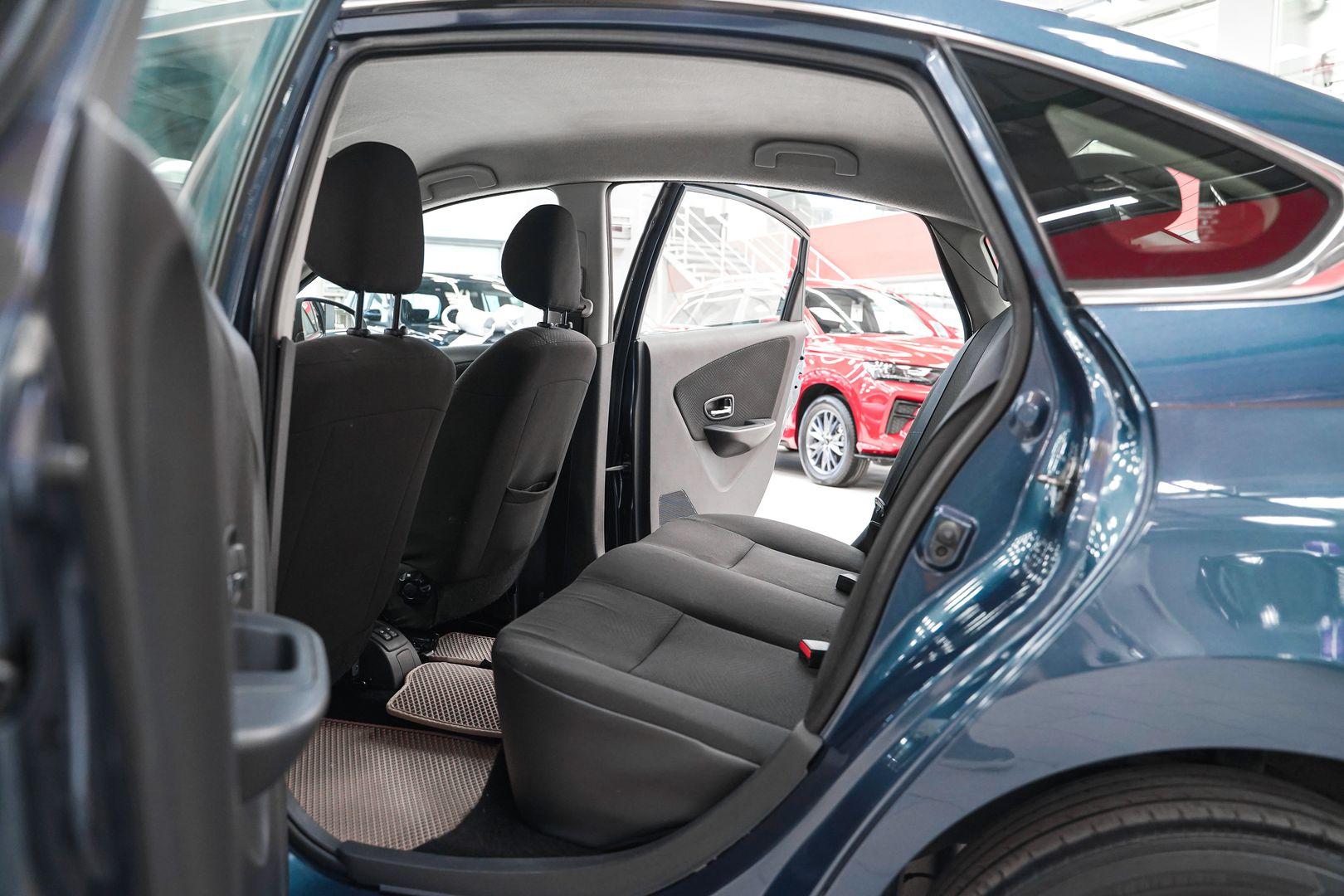 Nissan Almera 2014, серый, ДЦ Орехово