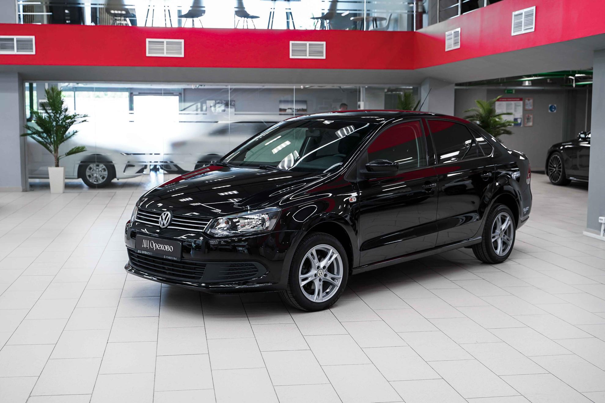Volkswagen Polo 2011, черный, ДЦ Орехово