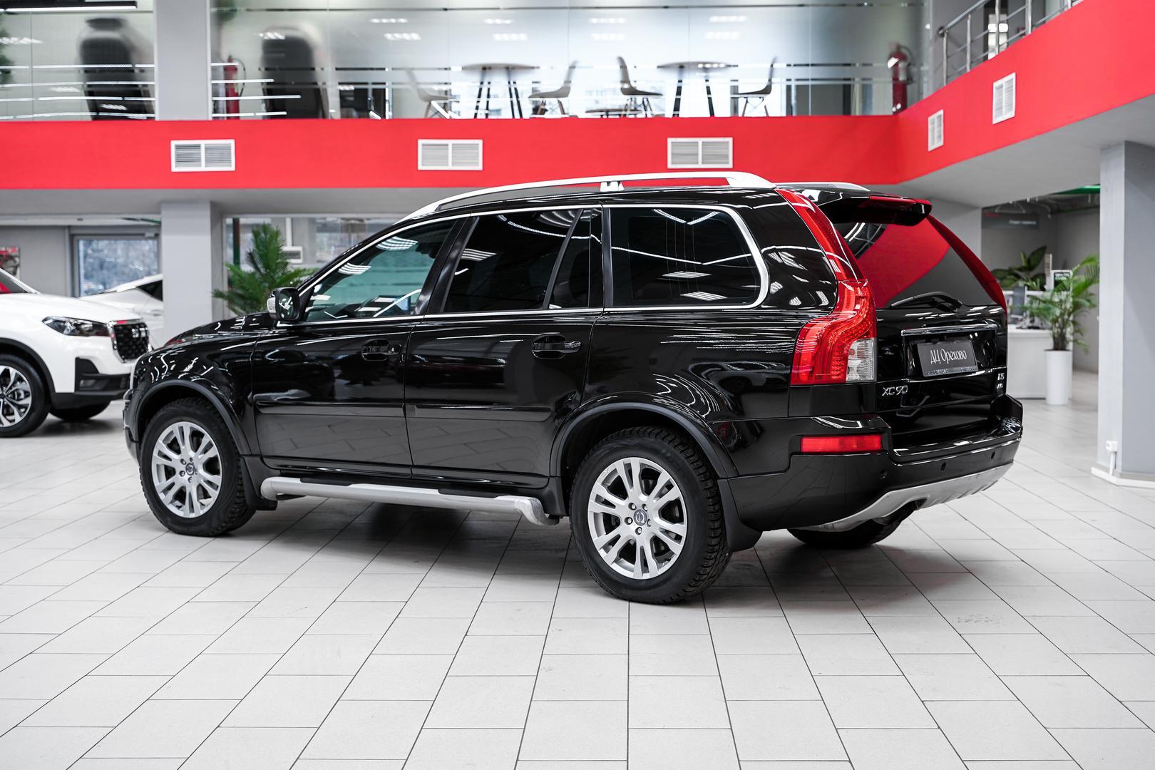 Volvo XC90 2013, черный, ДЦ Орехово