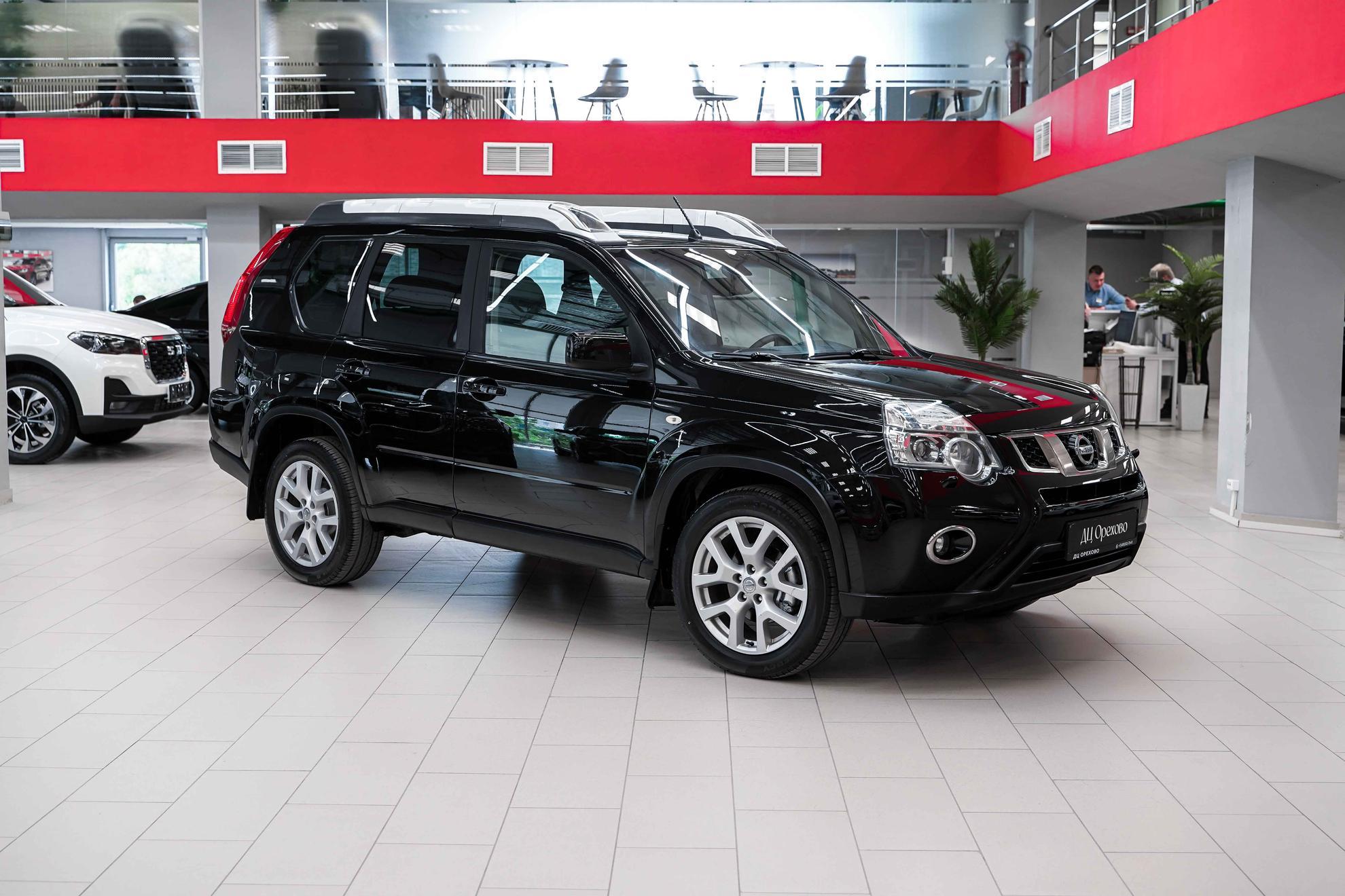 Nissan X-Trail 2011, черный, ДЦ Орехово