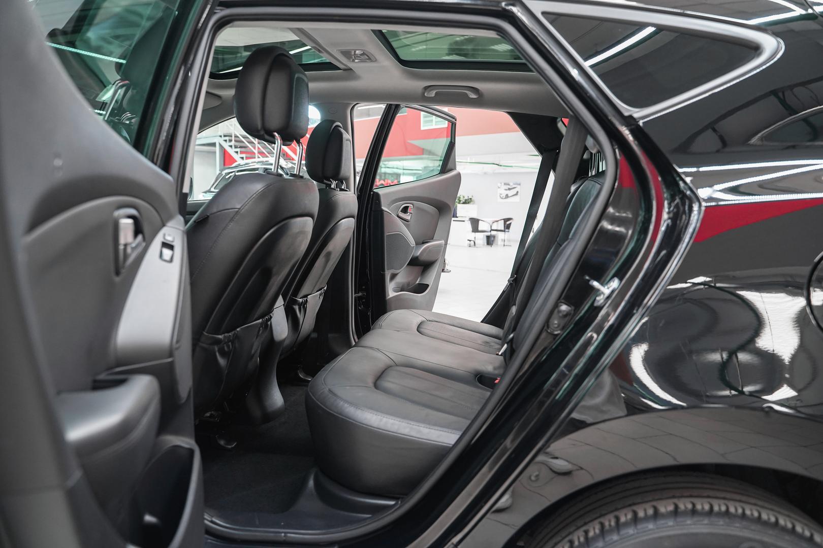 Hyundai ix35 2013, черный, ДЦ Орехово
