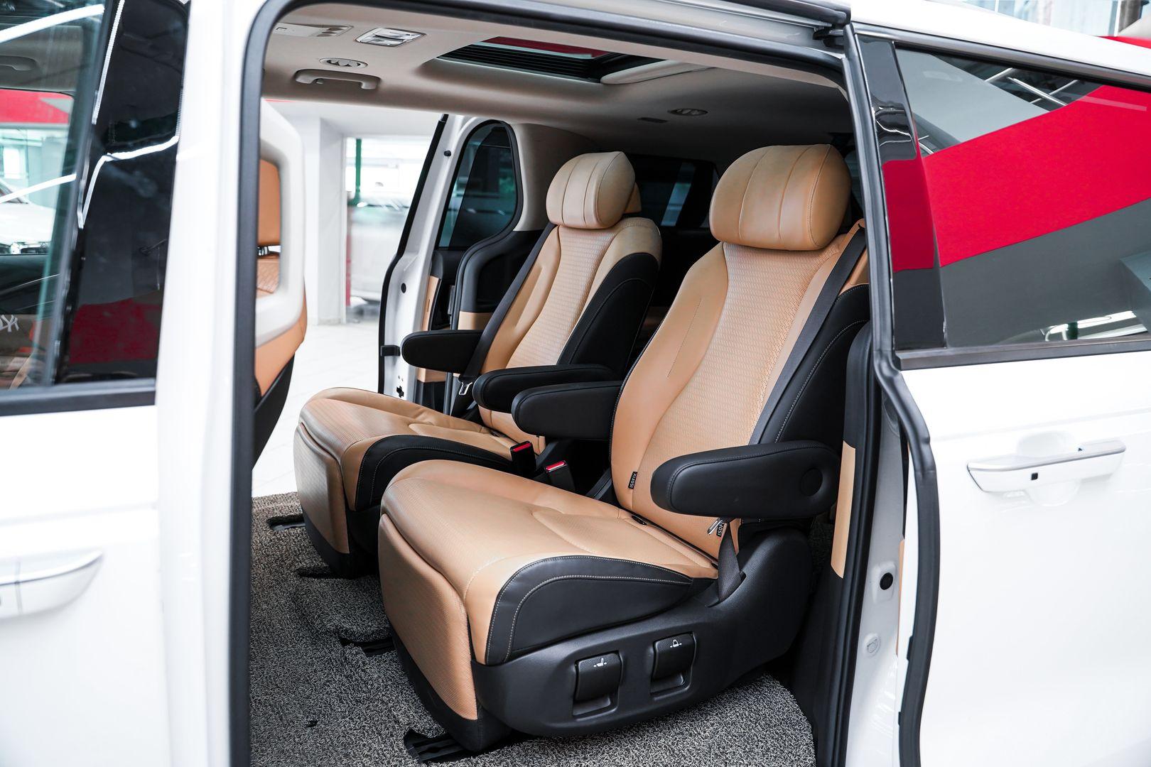 Kia Carnival 2020, белый, ДЦ Орехово