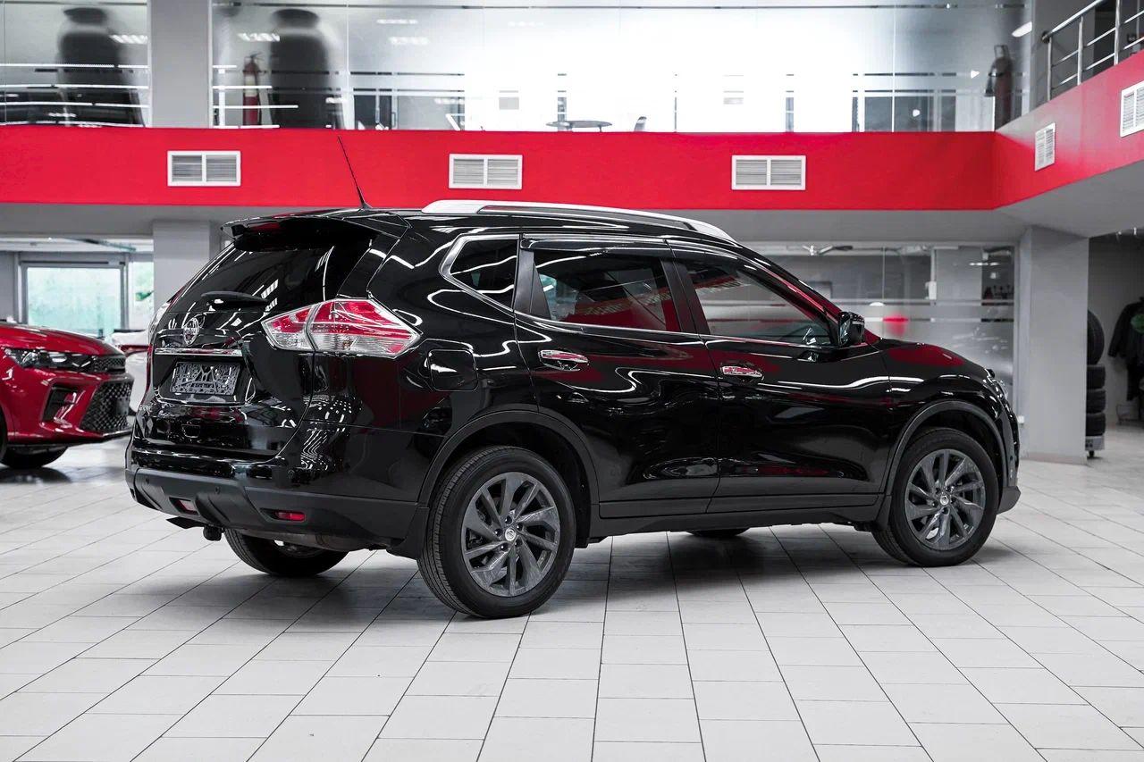 Nissan X-Trail 2016, черный, ДЦ Орехово