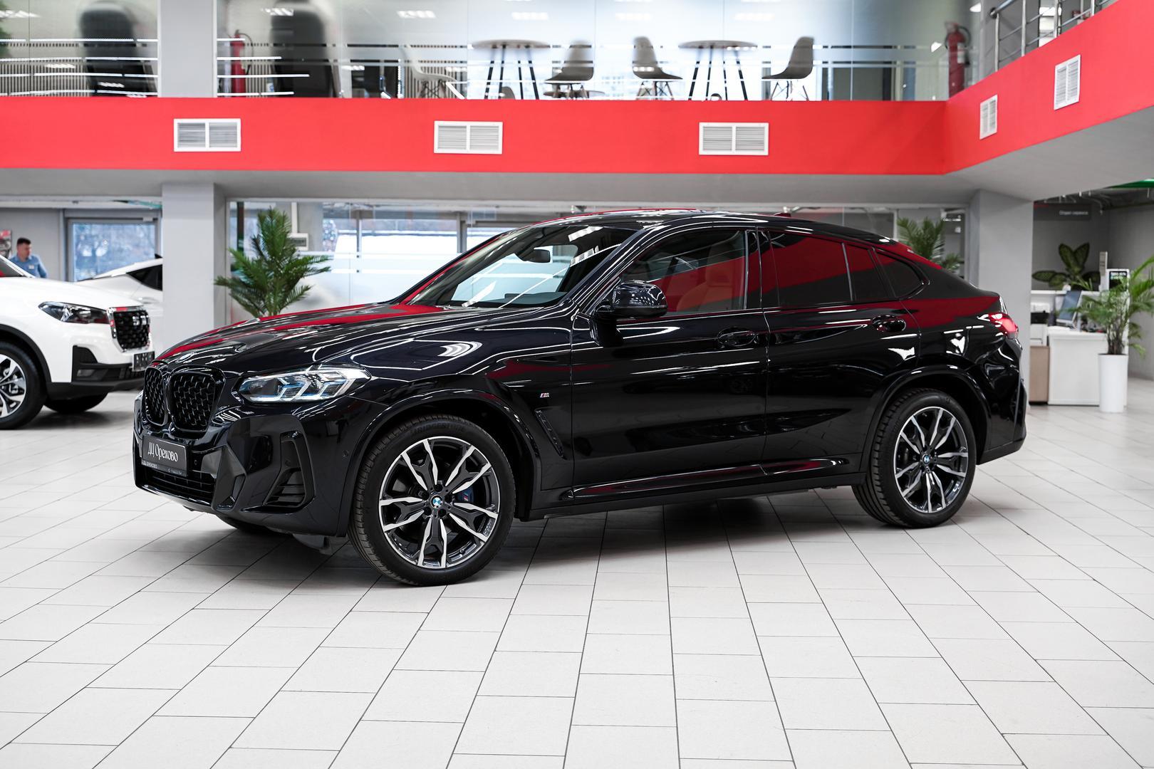 BMW X4 2021, черный, ДЦ Орехово