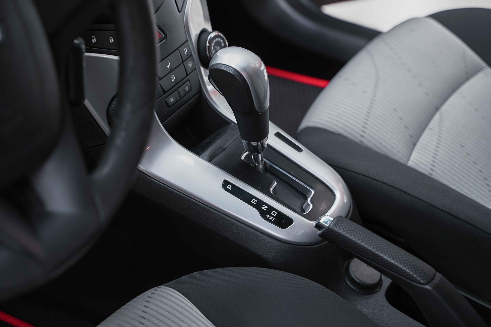 Chevrolet Cruze 2013, коричневый, ДЦ Орехово