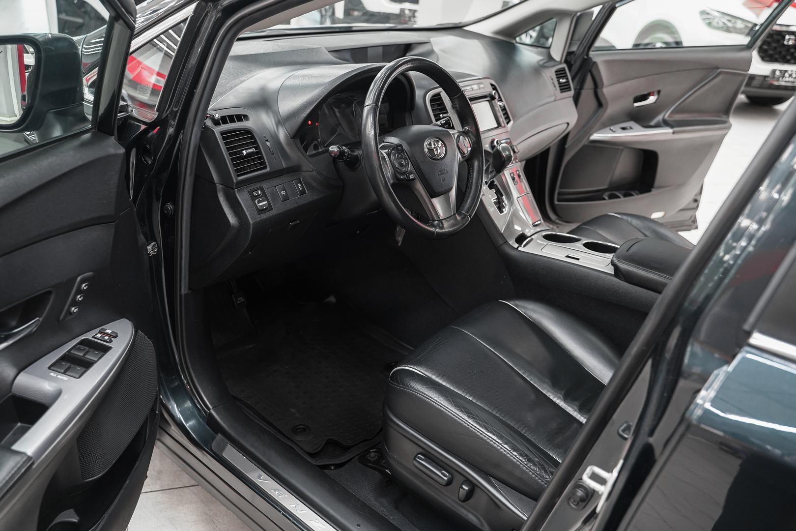 Toyota Venza 2013, синий, ДЦ Орехово