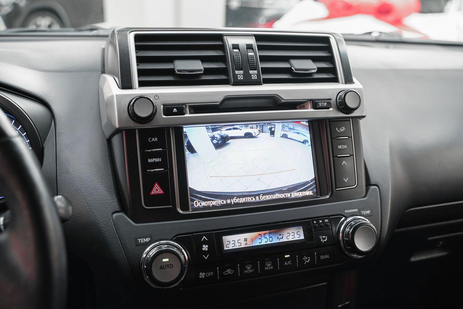 Toyota Land Cruiser Prado 2014, черный, ДЦ Орехово