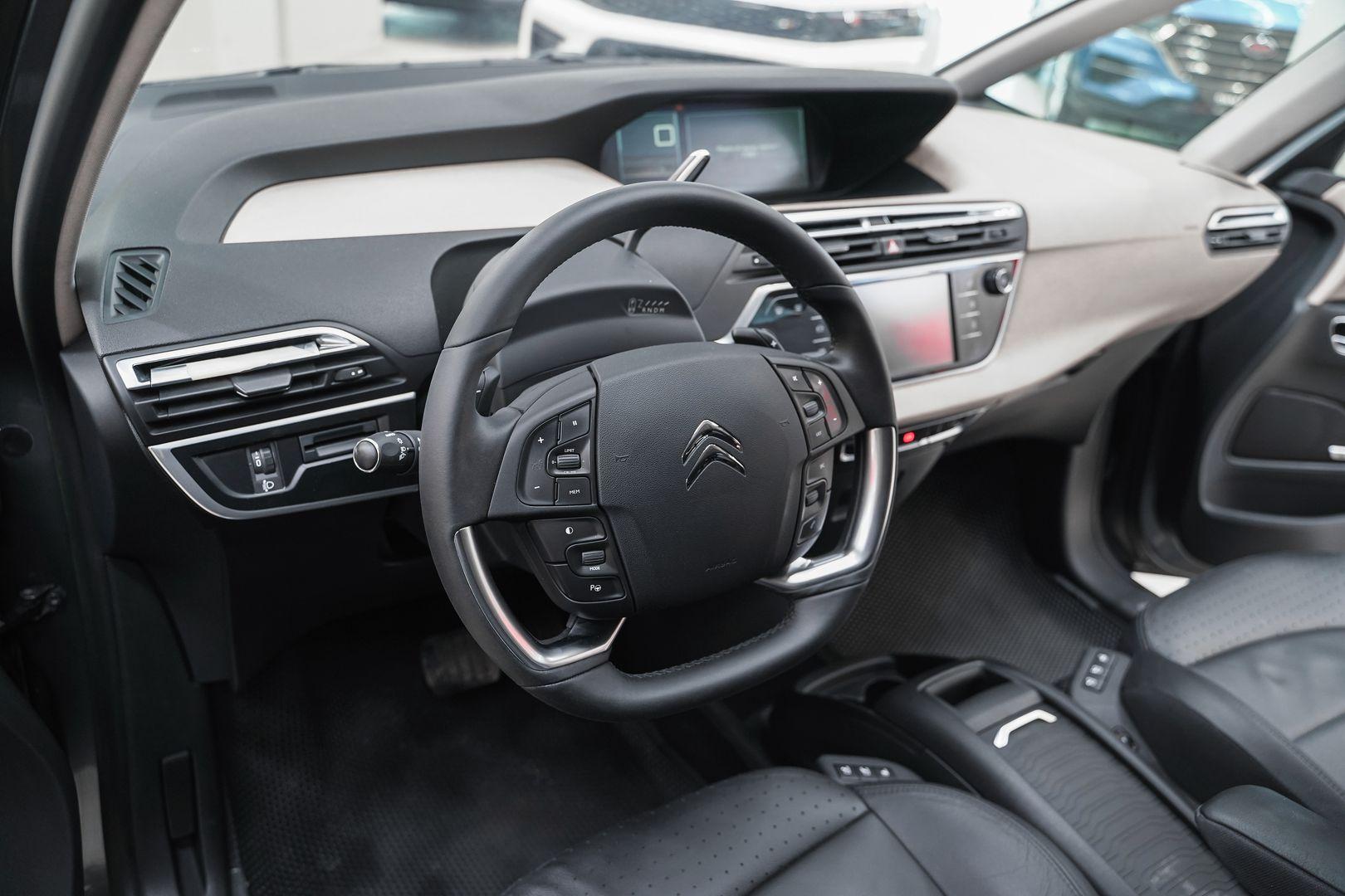 Citroen C4 Picasso 2014, серый, ДЦ Орехово