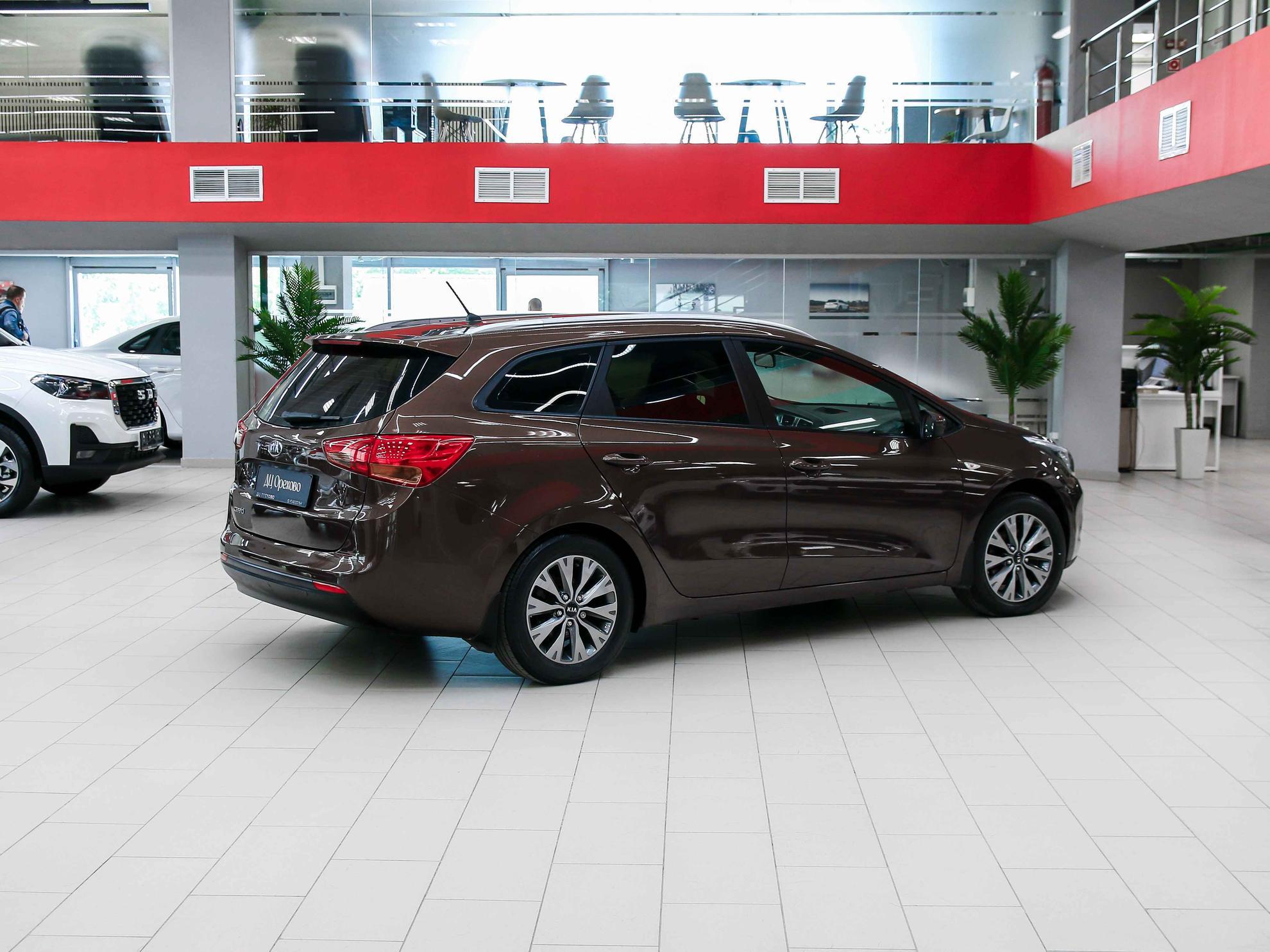 Kia Ceed 2013, коричневый, ДЦ Орехово