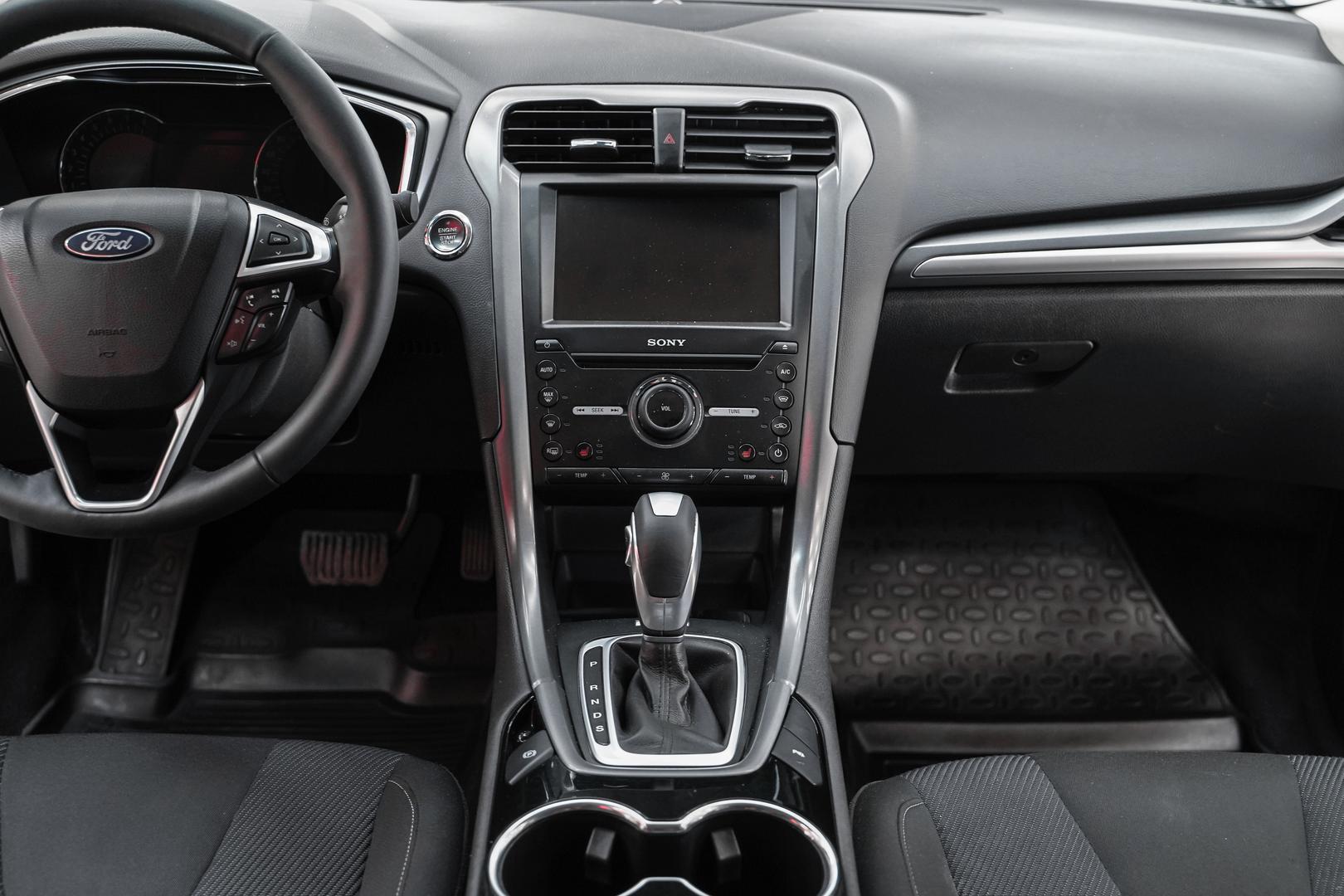 Ford Mondeo 2015, серый, ДЦ Орехово