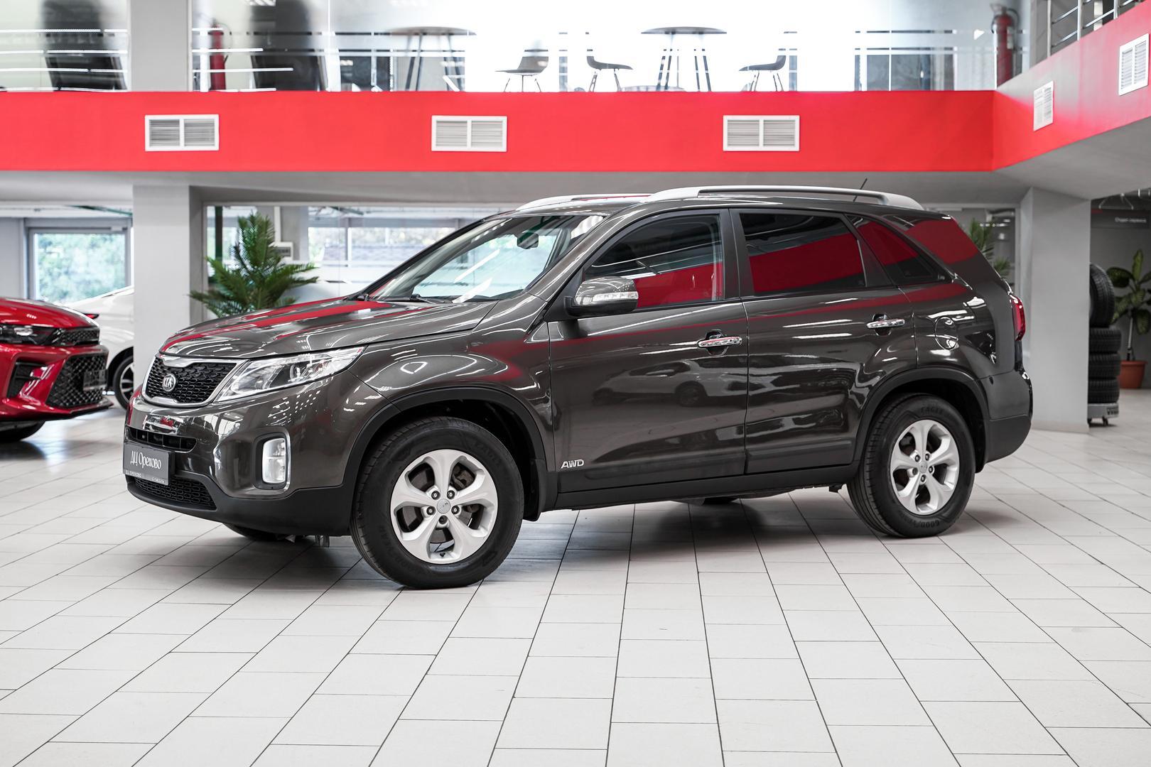 Kia Sorento 2015, бежевый, ДЦ Орехово